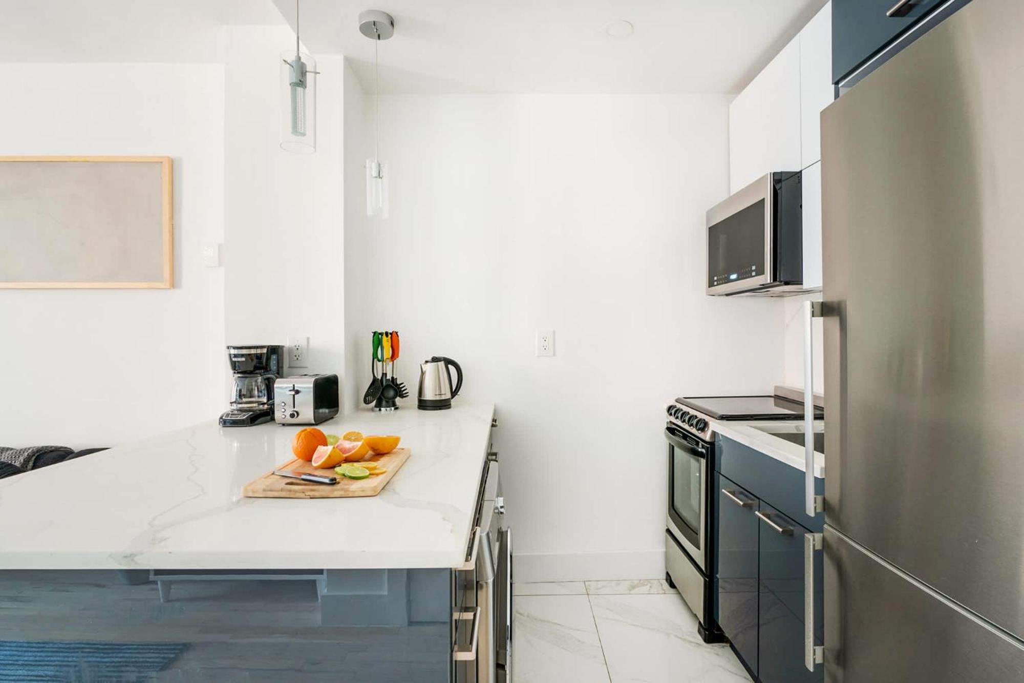 1597-14 New Renovated Rime Ues