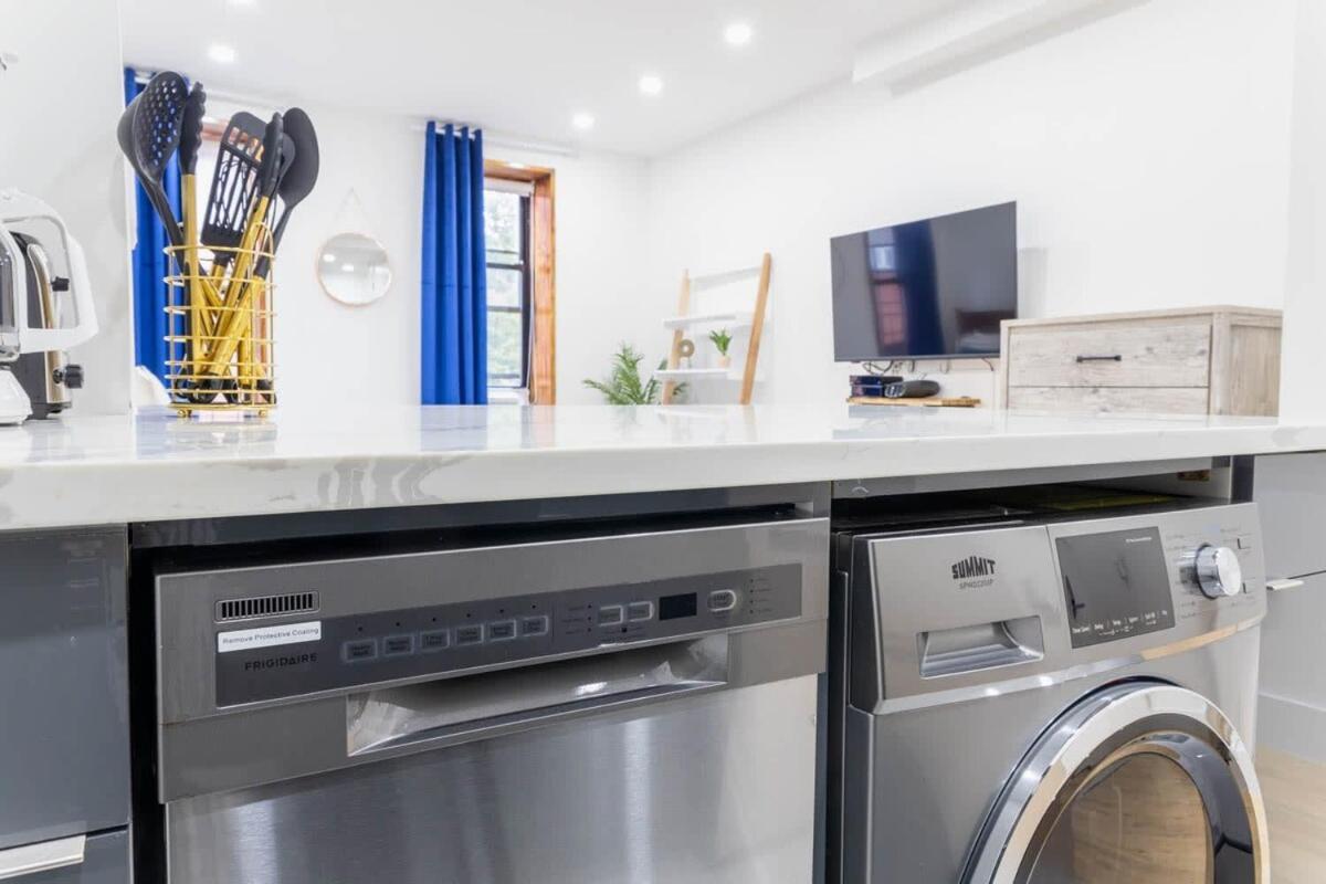 Apartment 1597-13 I Brand New Prime Upper East