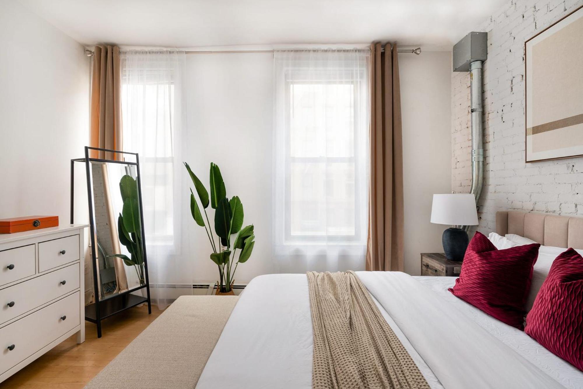 Apartment 139-2w Prime West Village Furnished 2br Value *