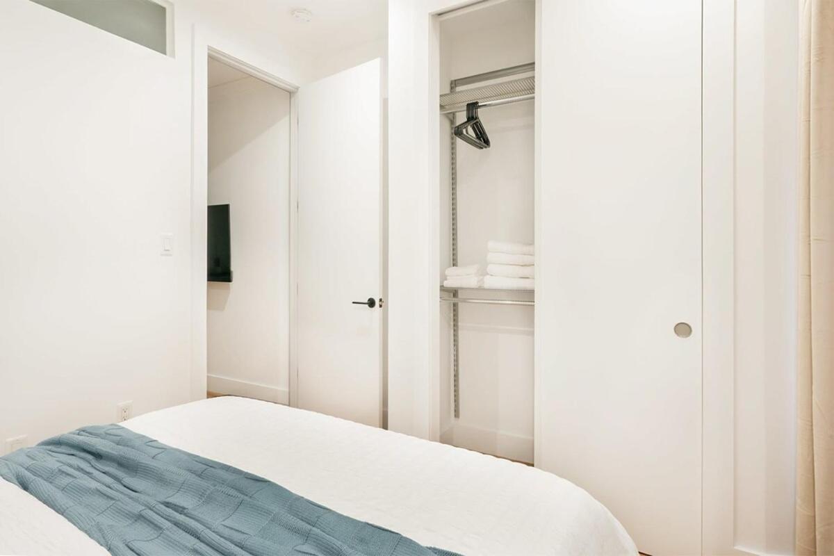 1290-8 New Renovated 2 Bedrooms In Ues Apartment