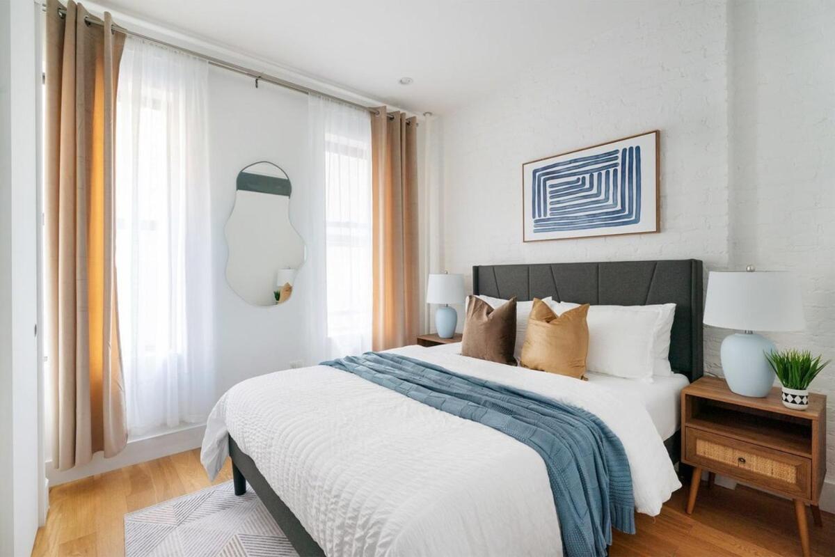 1290-8 New Renovated 2 Bedrooms In Ues Apartment