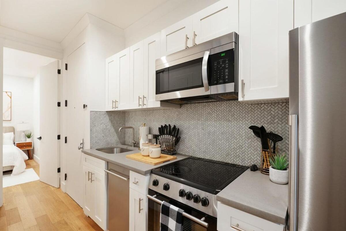 Apartment 1290-8 New Renovated 2 Bedrooms In Ues New York