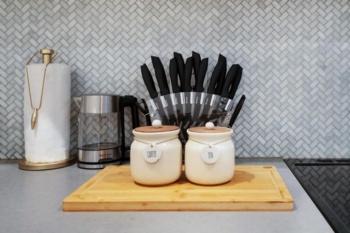 1290-8 New Renovated 2 Bedrooms In Ues New York