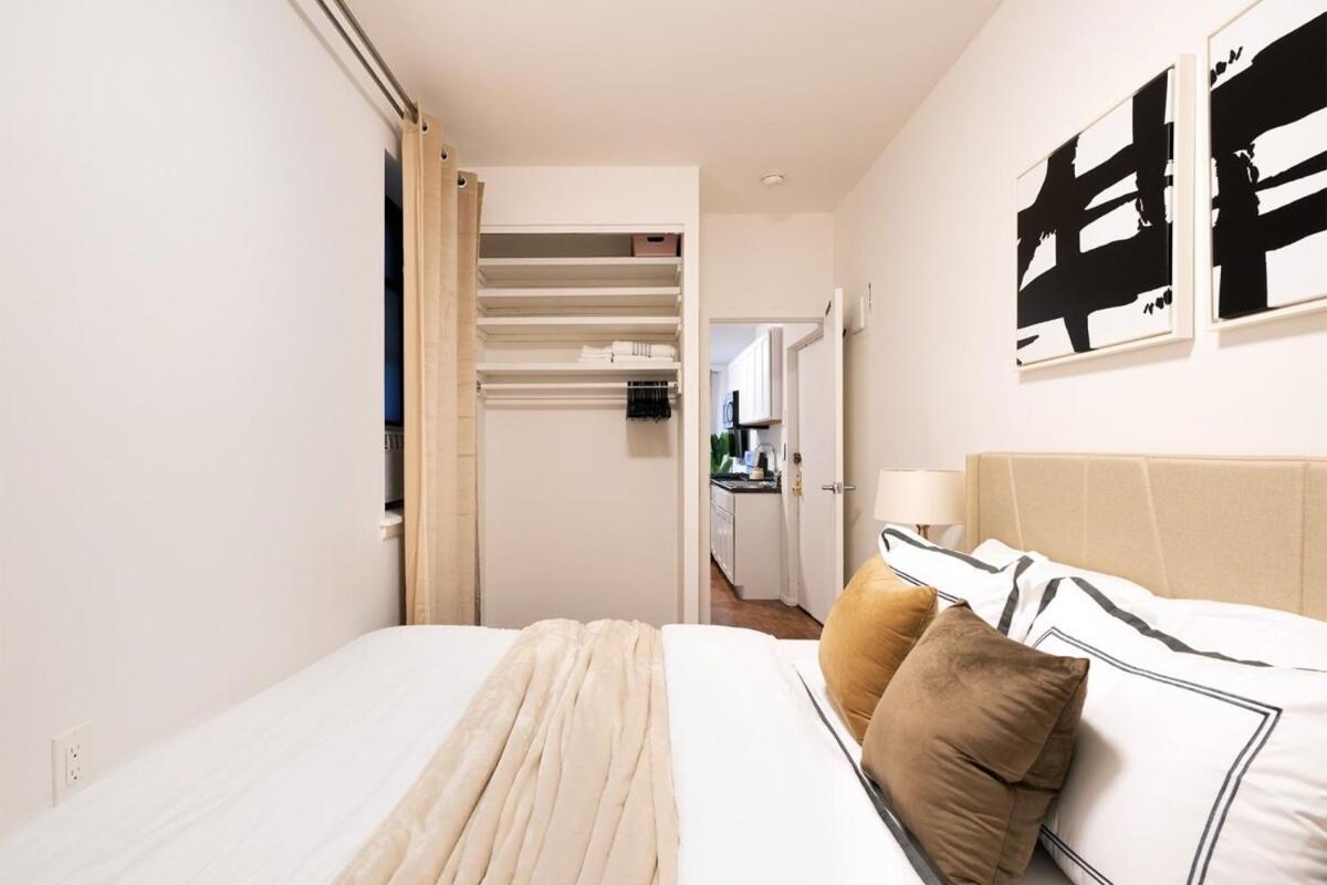 1288-3rn New Renovated 1 Bedroom In Ues Apartment *