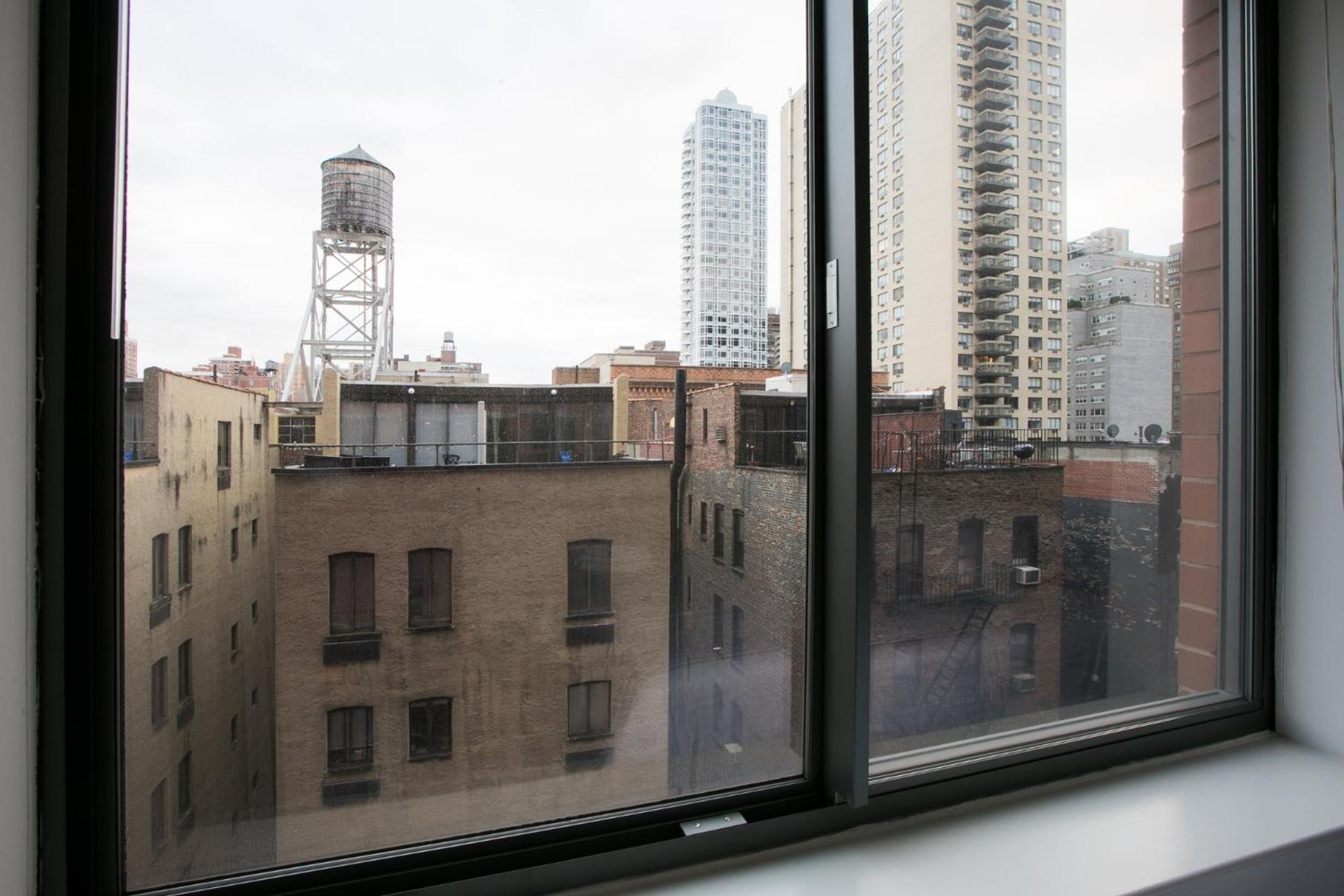 Fully Furnished 1 Bedroom 1 Bathroom In Murray Hill
