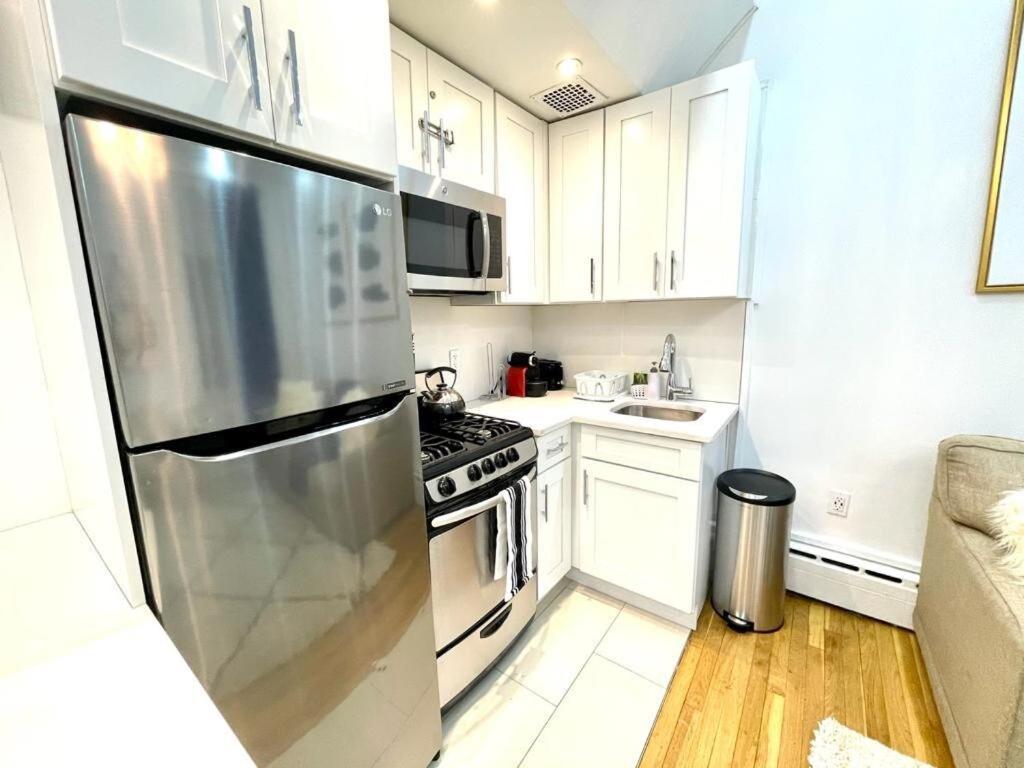 62-2b Renovated 1br Located In Prime Upper East Side *