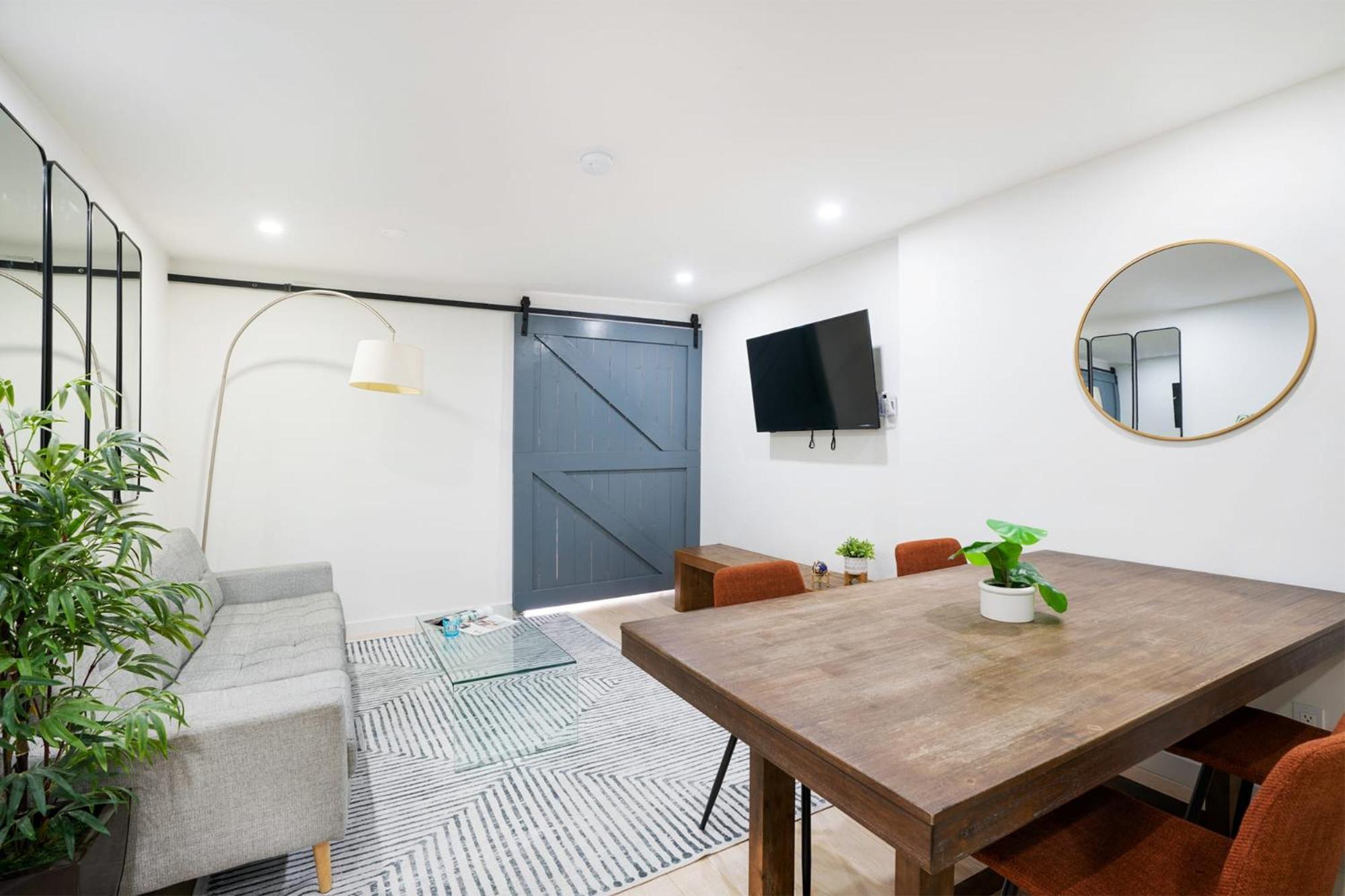 75-4b Duplex 3br Brand New W&d Prime Ues Apartment