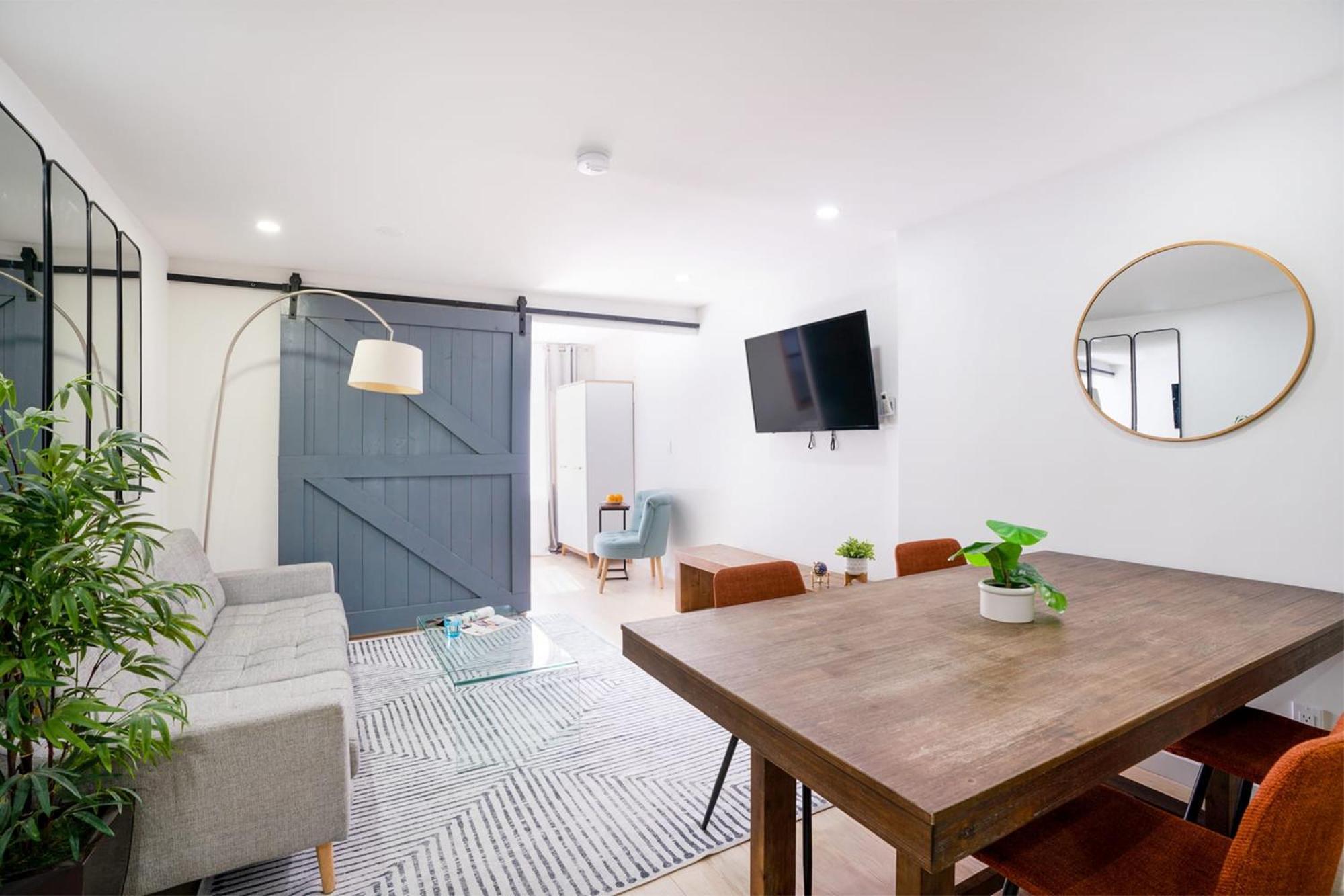 75-4b Duplex 3br Brand New W&d Prime Ues *
