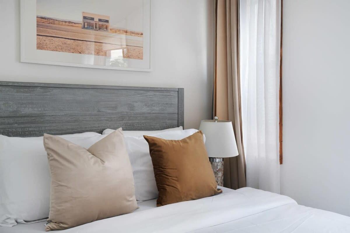 Apartment 75-3b 3br Luxury Duplex Brand New W&d Elevator