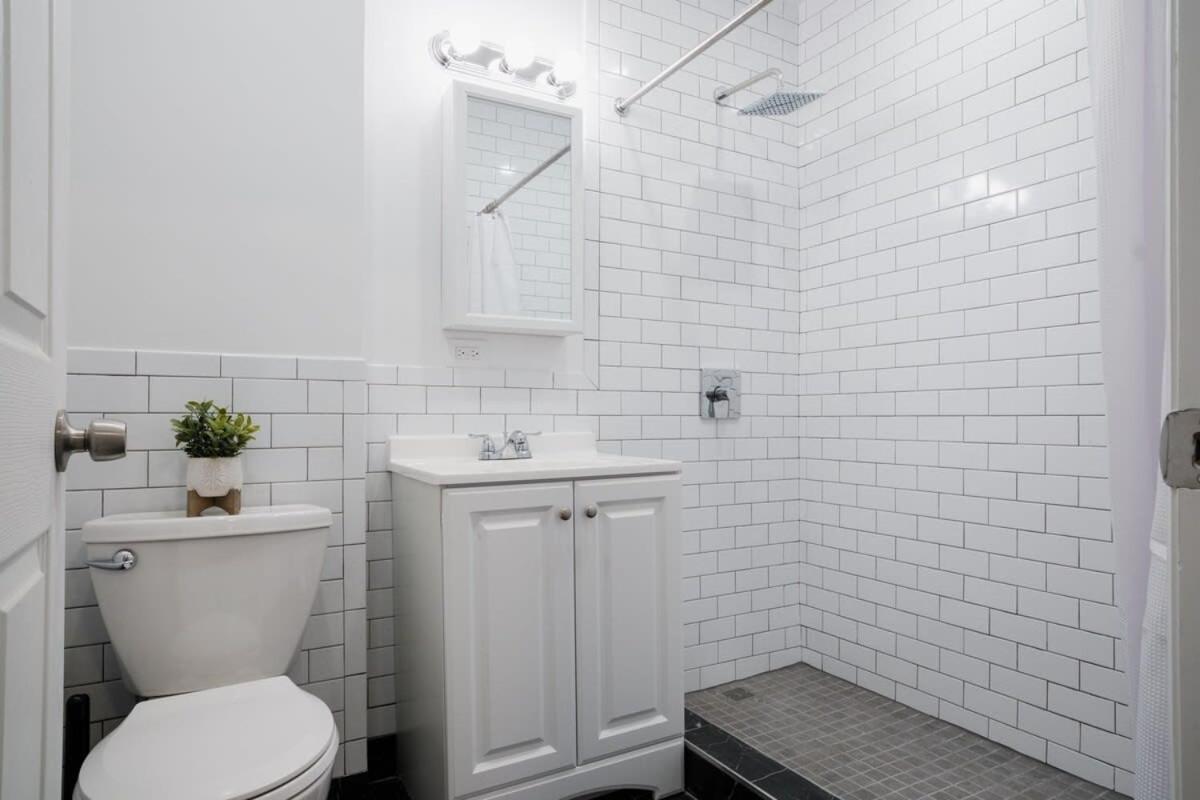 74-4a 2br2ba In Uws W&d Gym In Building Apartment New York