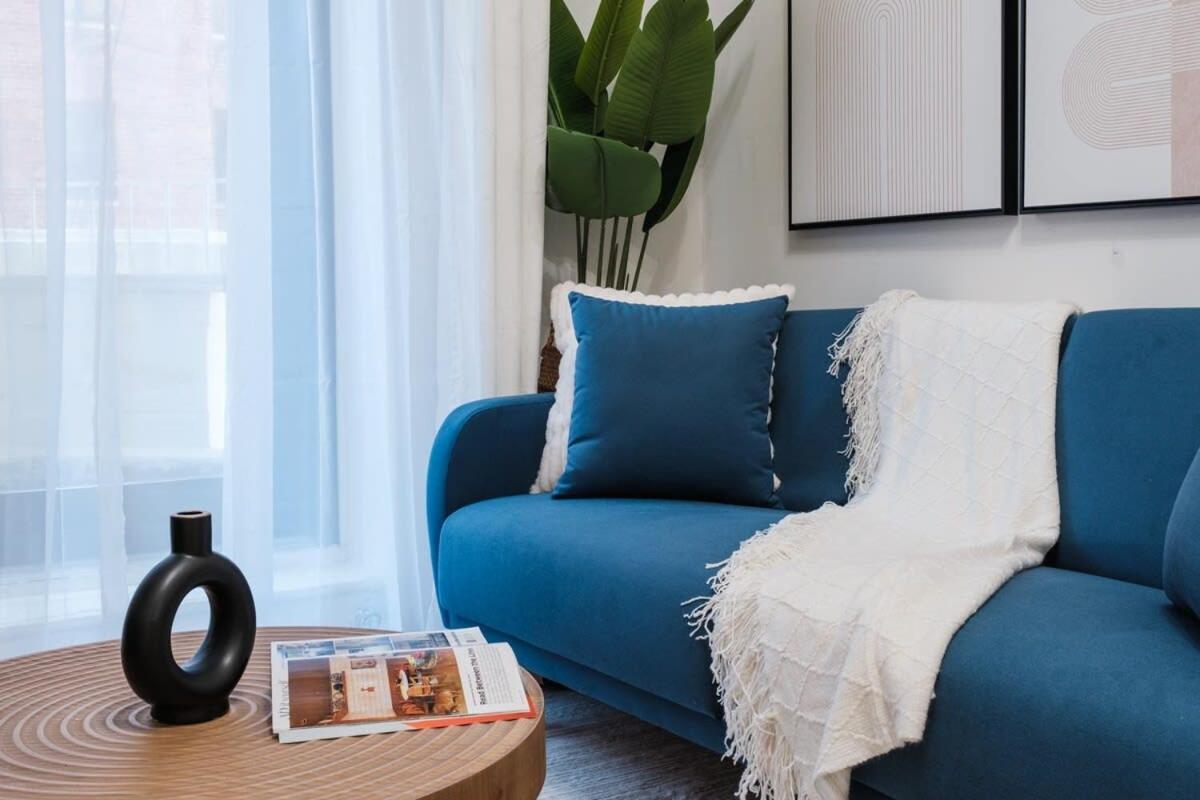 Apartment 74-4a 2br2ba In Uws W&d Gym In Building *