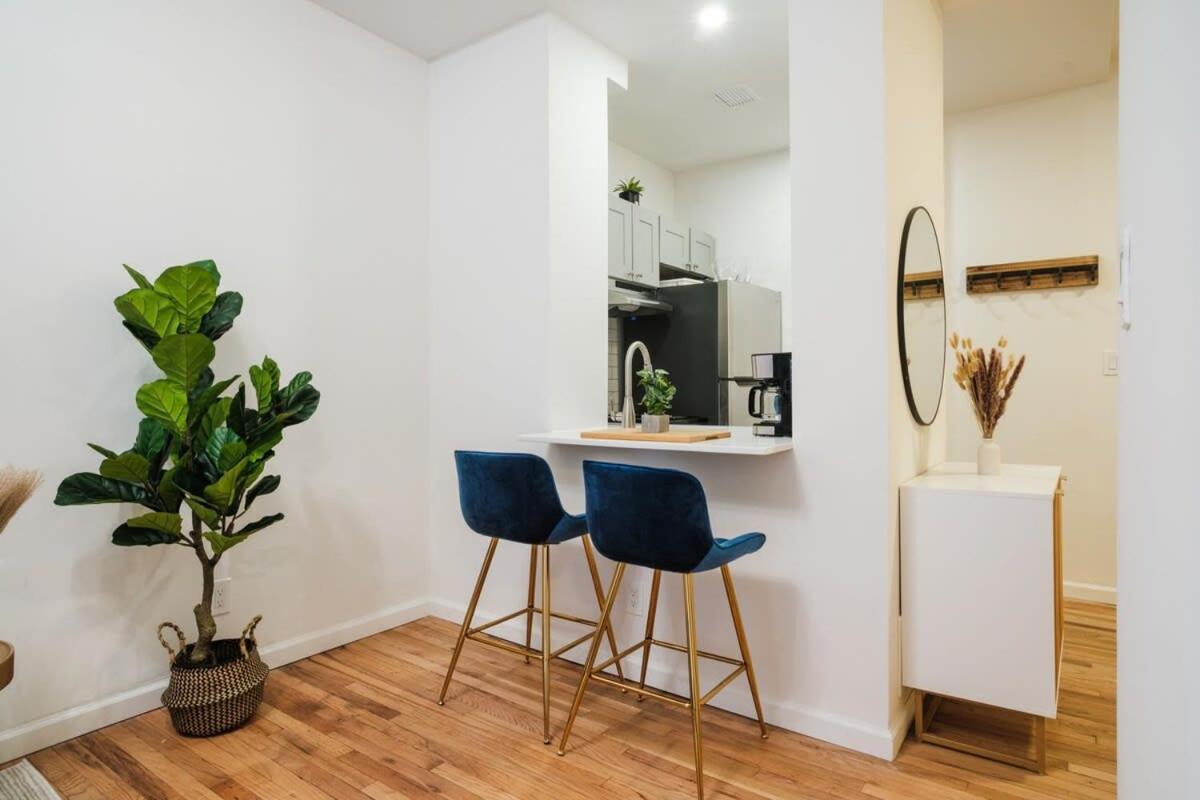 74-4a 2br2ba In Uws W&d Gym In Building *