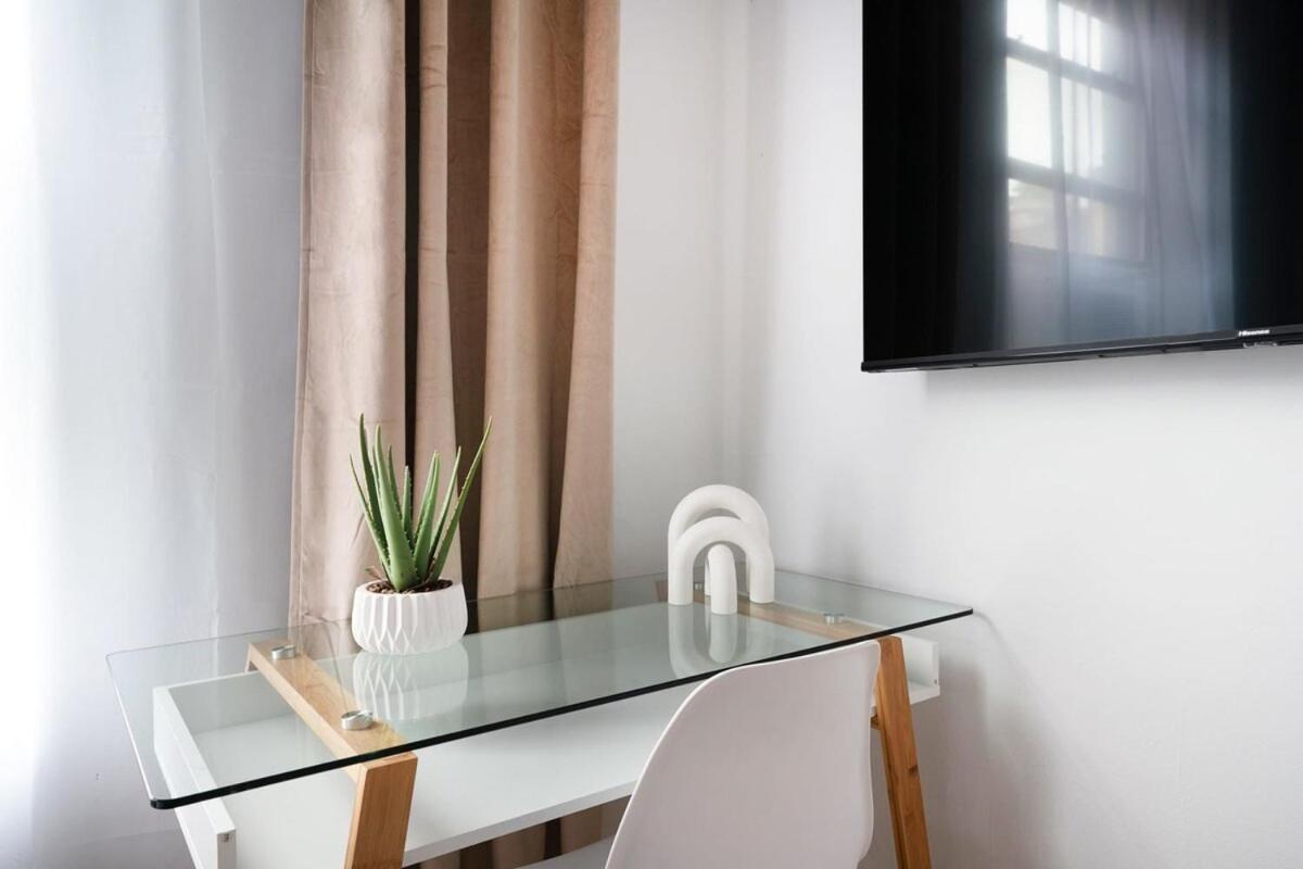 74-3c New In Prime Uws - Gym In Building Apartment