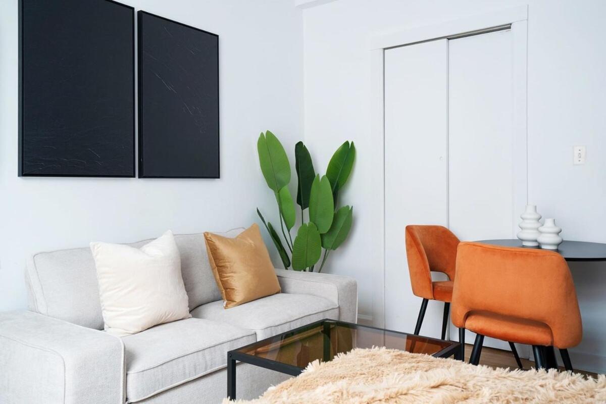Apartment 74-3c New In Prime Uws - Gym In Building *