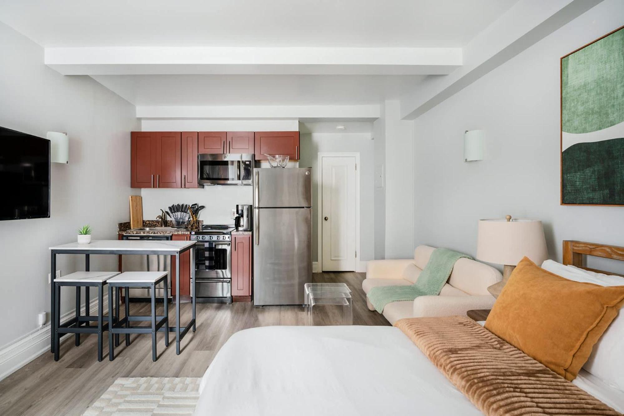 73-710 New Prime Uws Doorman Gym C Park Apartment *