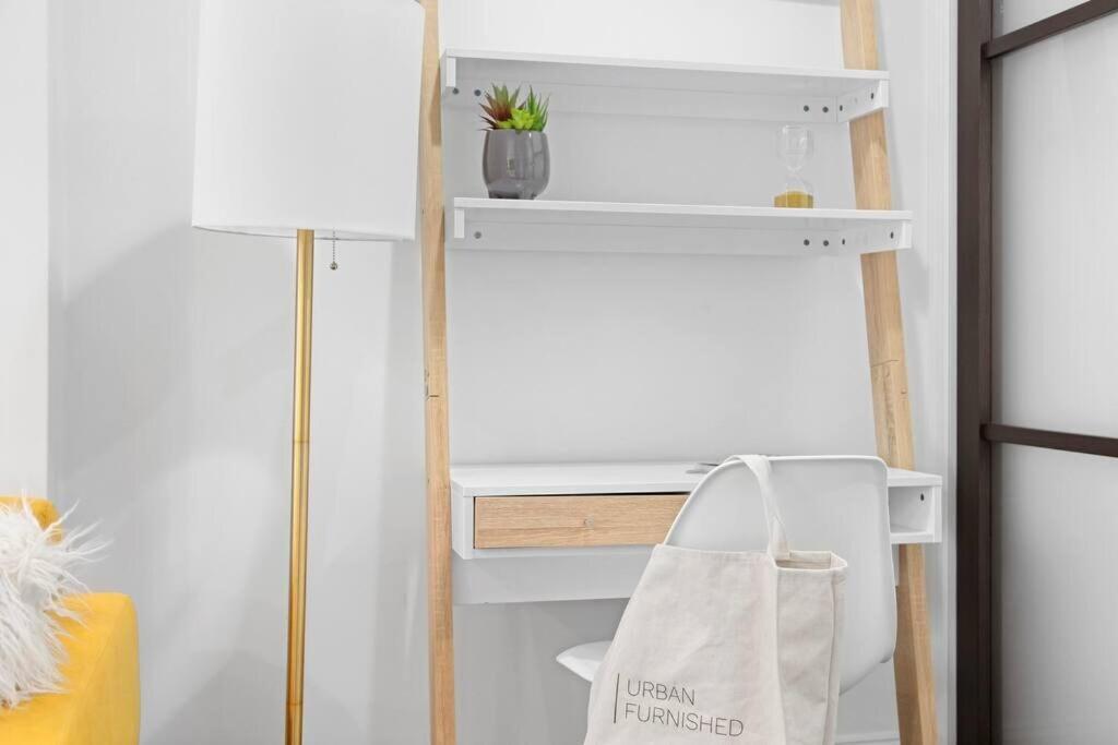 69-4b Celebrate New Year In Style Modern 1br In Prime Lower East Side