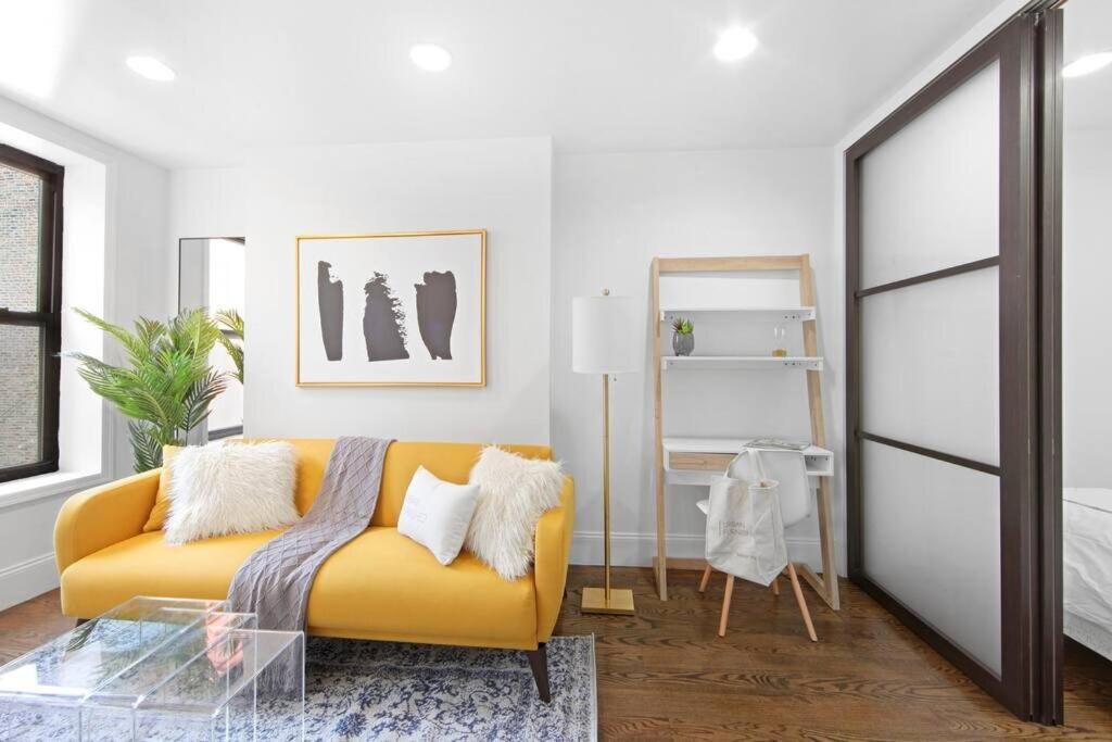 Apartment 69-4b Celebrate New Year In Style Modern 1br In Prime Lower East Side New York