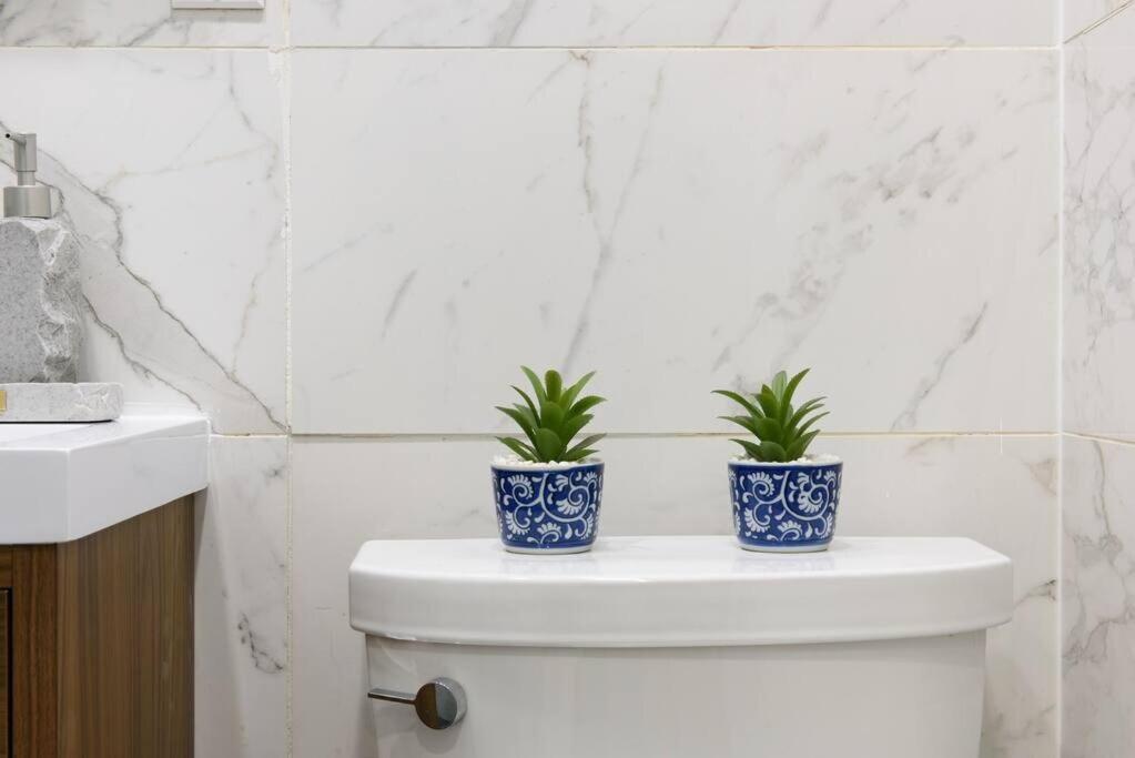 69-2a Retreat Prime Lower East Side 1br Apartment New York