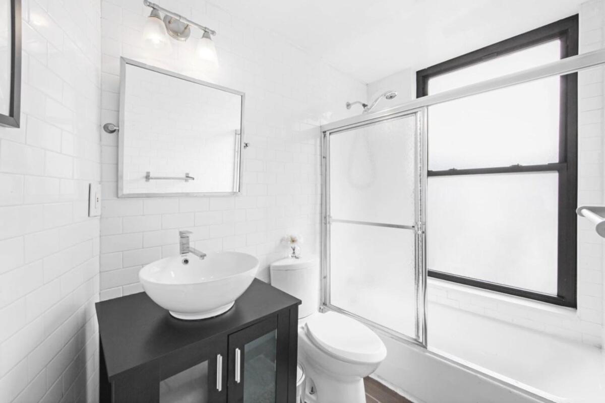 139-2e West Village 1br Value