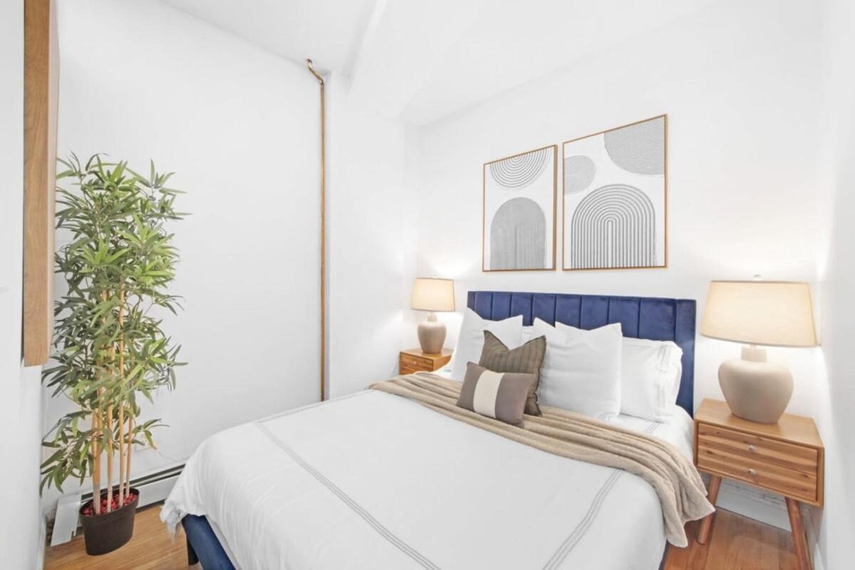 139-2e West Village 1br Value Apartment