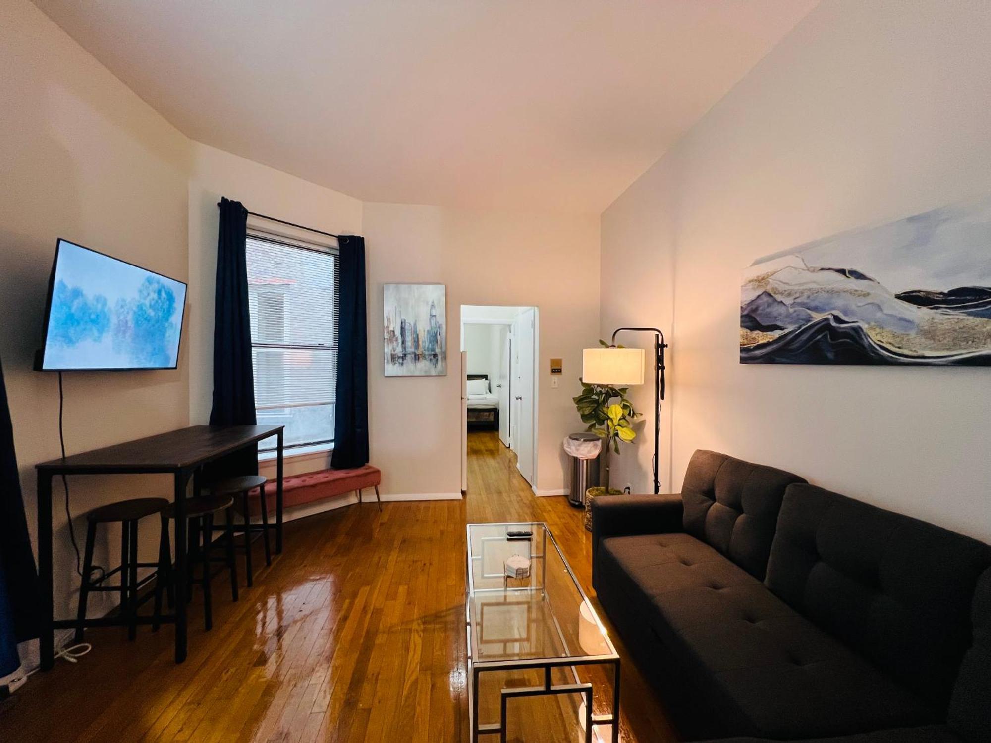 Apartment Amsterdam New York