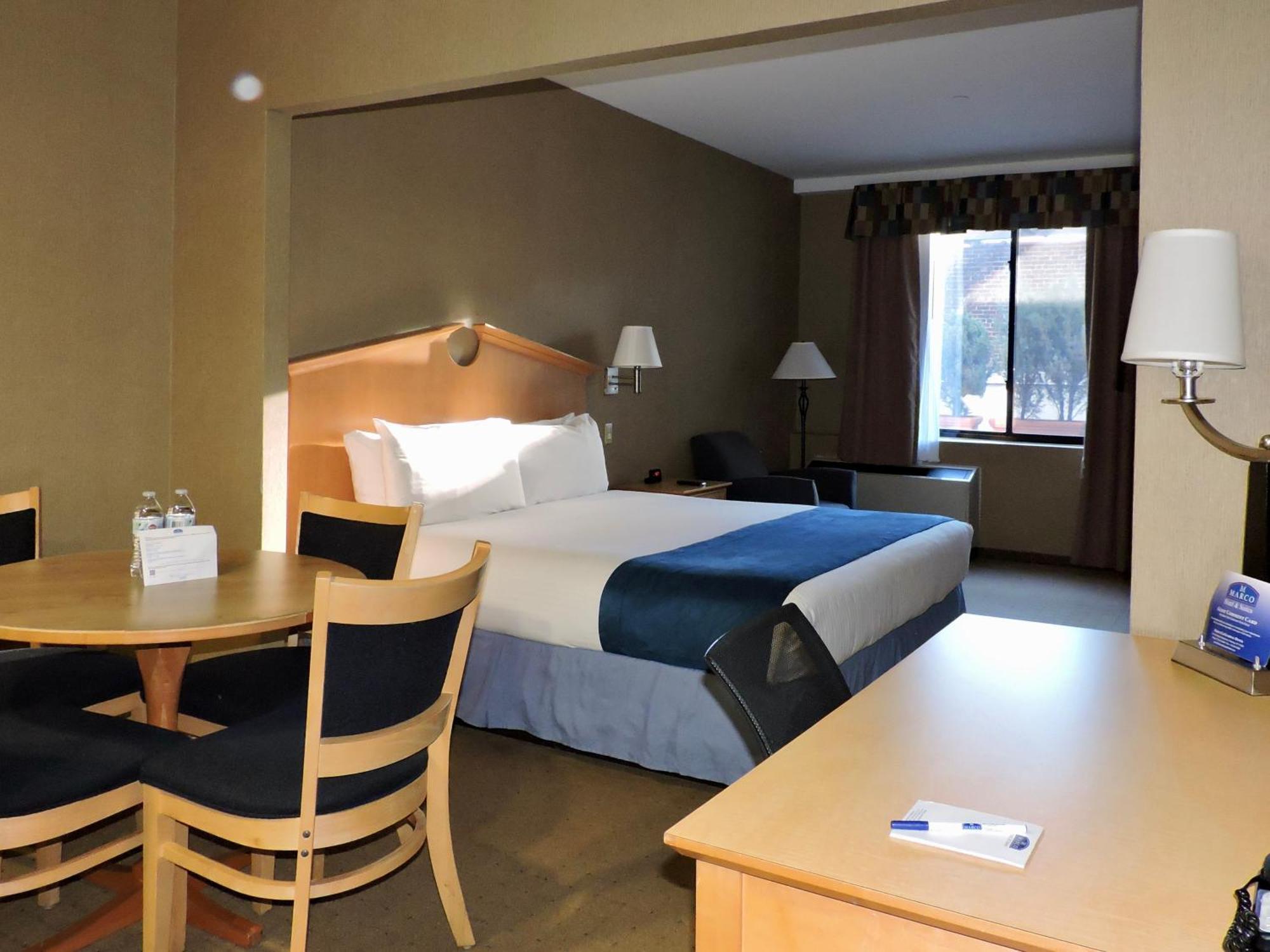 Hotel Marco Laguardia &