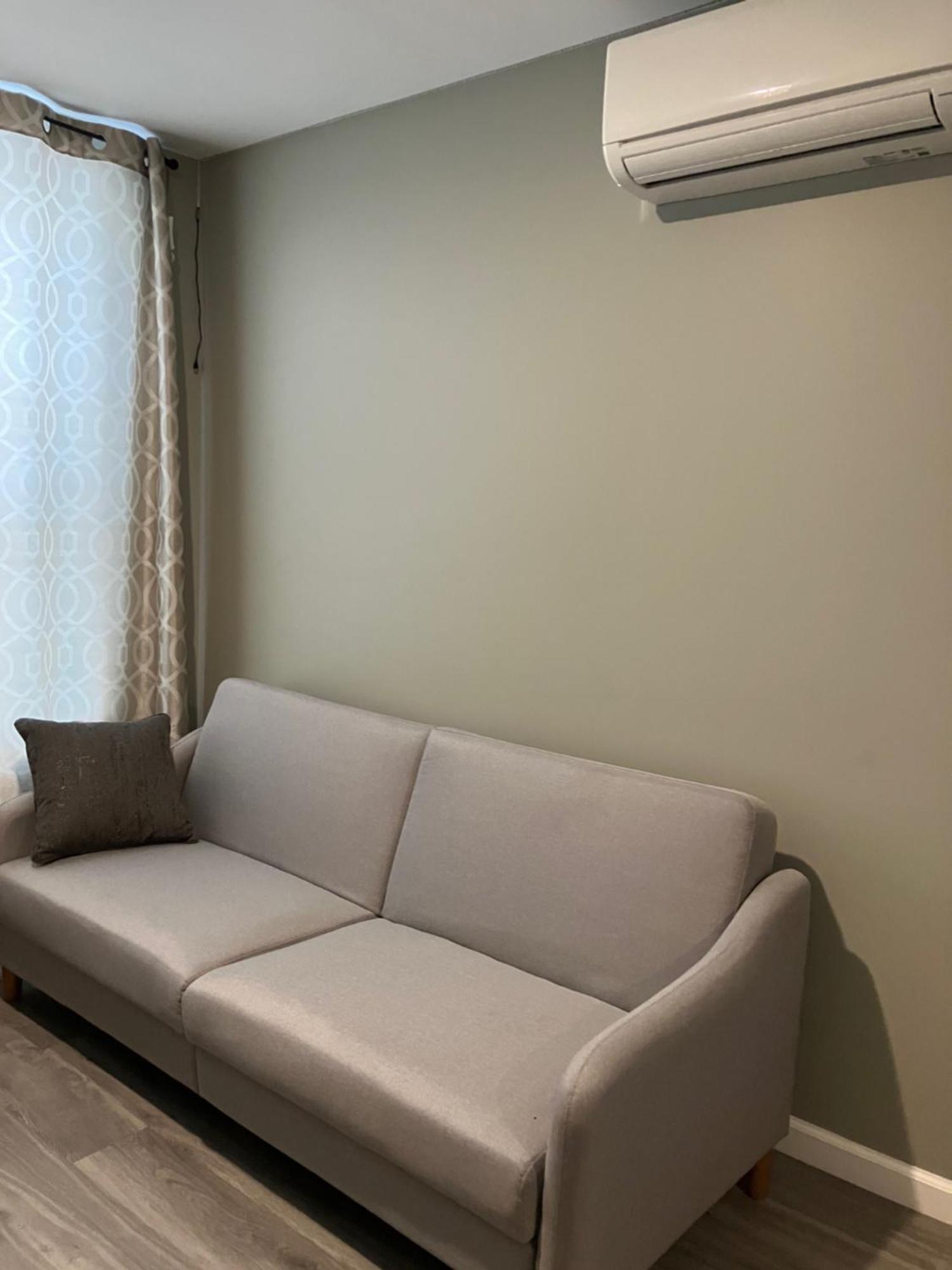 Apartment One Bedroom, Nyc 45 Min By Subway , Brooklyn, Brighton