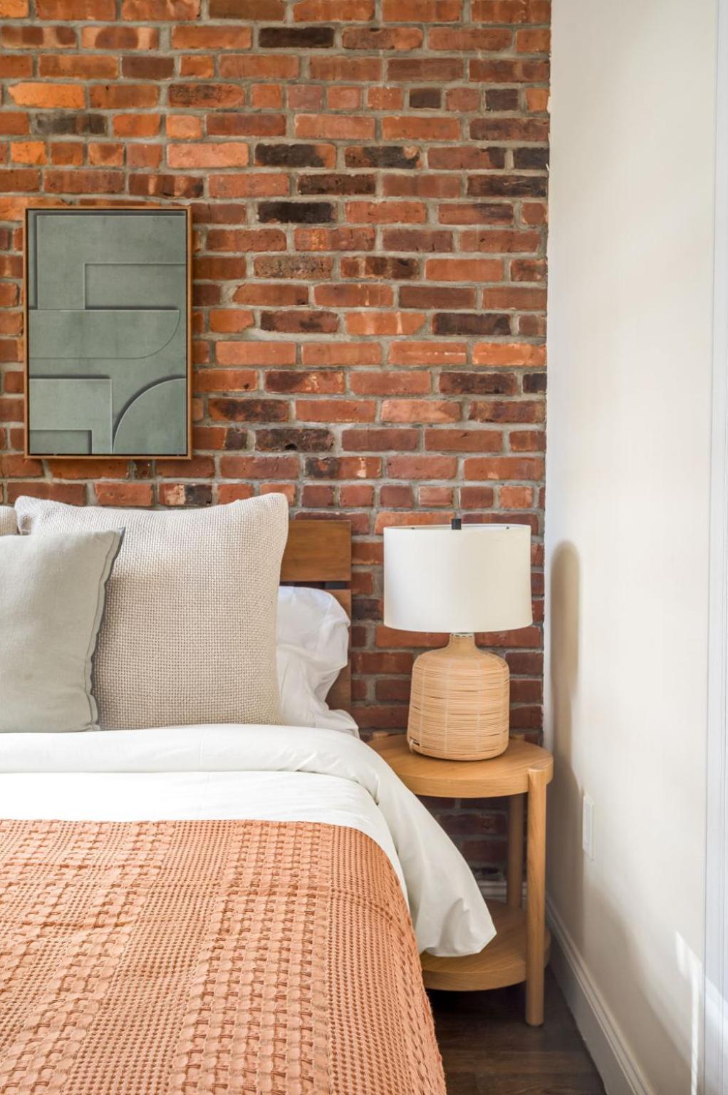 Modern And Charming 3br 1ba Steps From Park