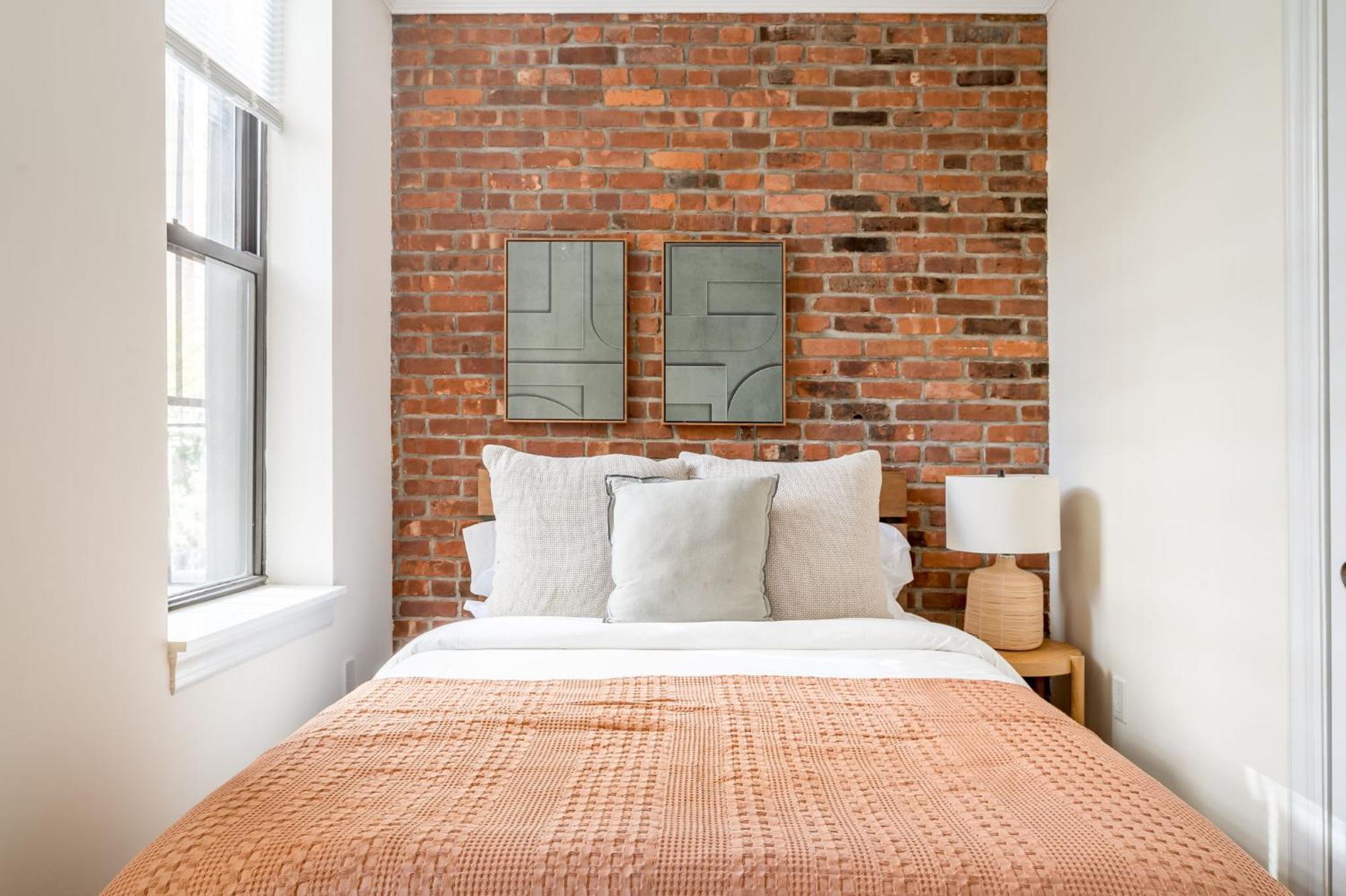 Modern And Charming 3br 1ba Steps From Park Apartment New York