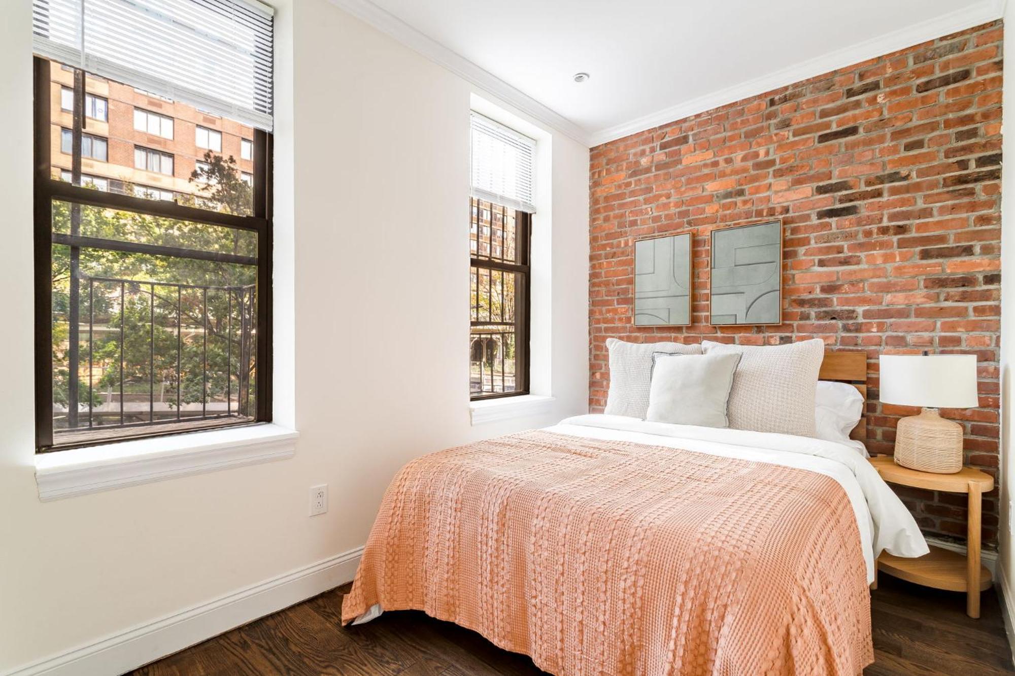 Apartment Modern And Charming 3br 1ba Steps From Park *