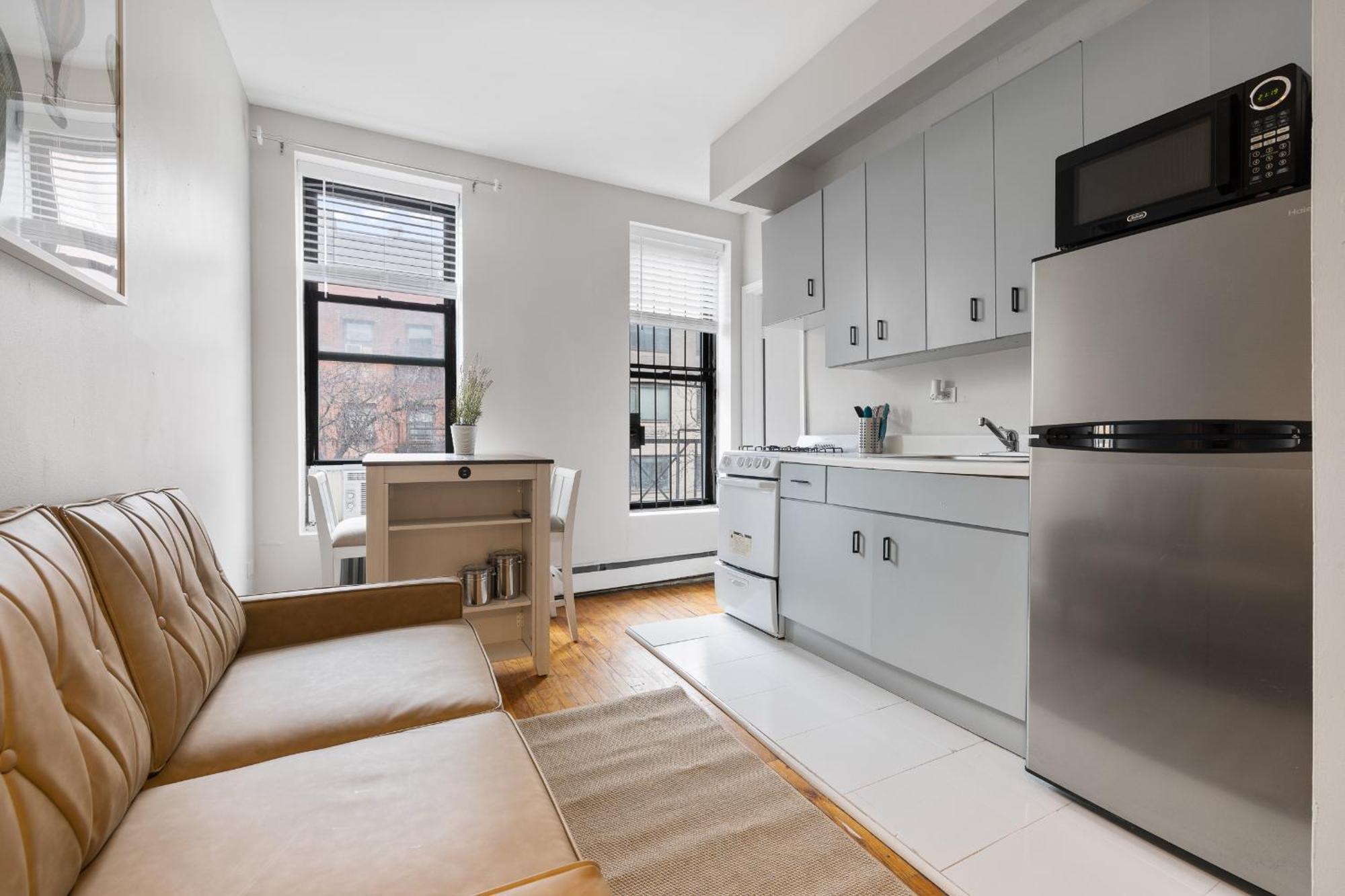 Apartment Ultimate Urban Living At Centrally Located Lofts