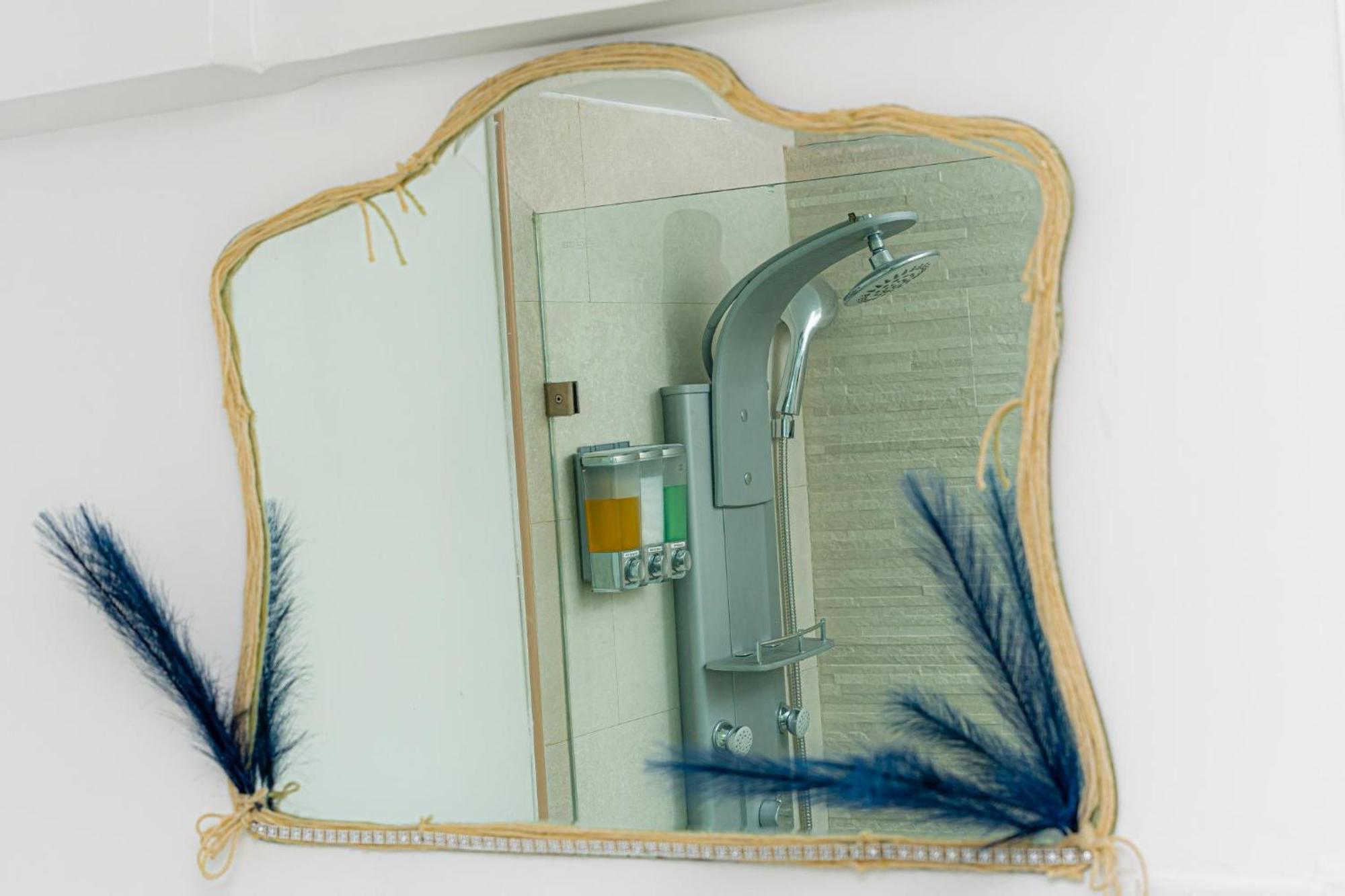 Luxury W Amenities Apartment *