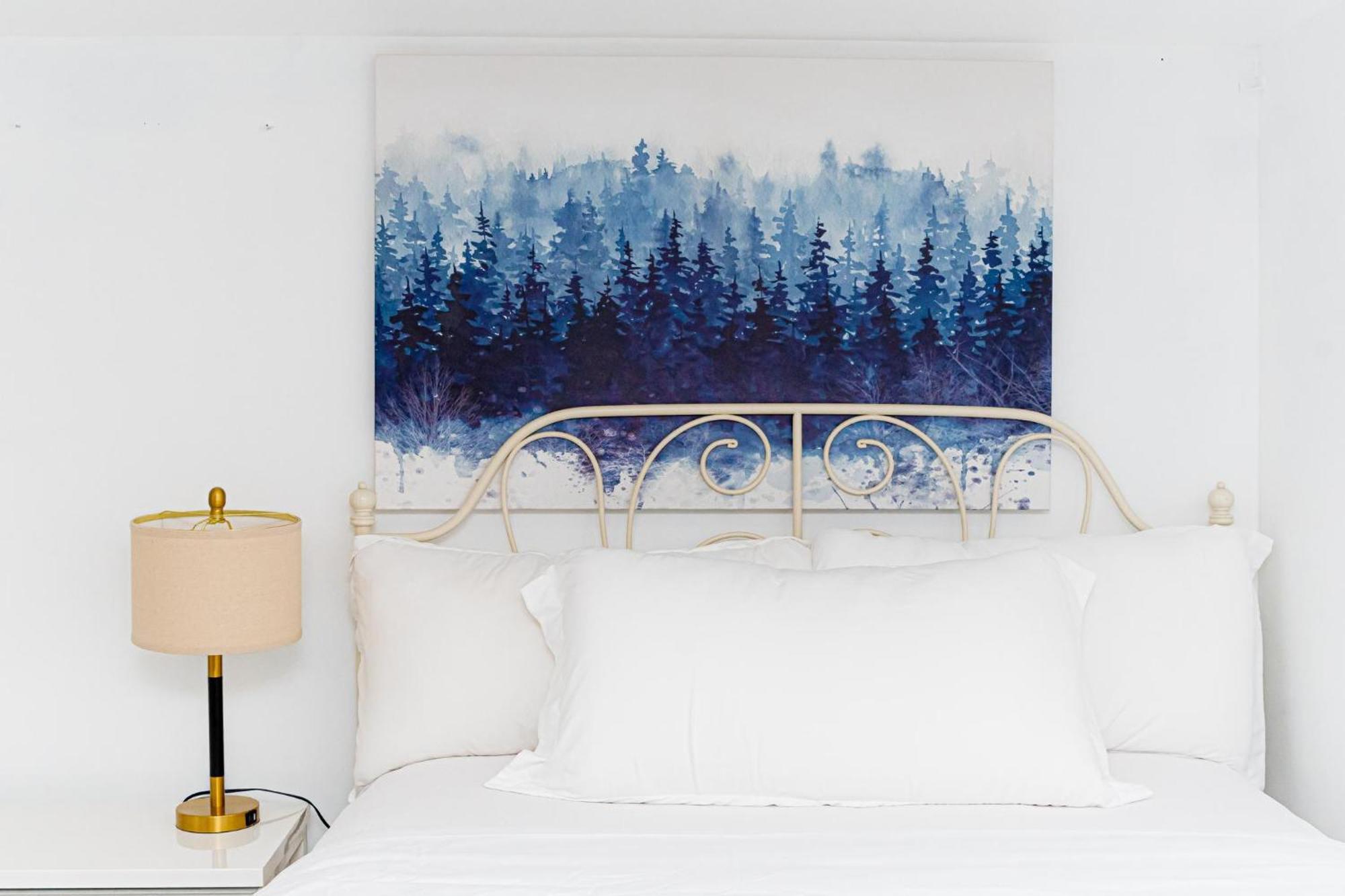 Apartment Luxury W Amenities New York