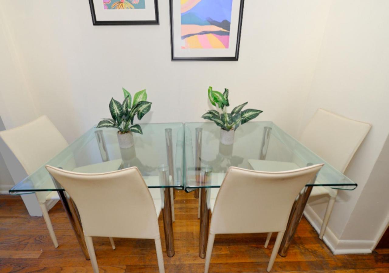 Unique 2 Bed 1 Bath In Ues Apartment