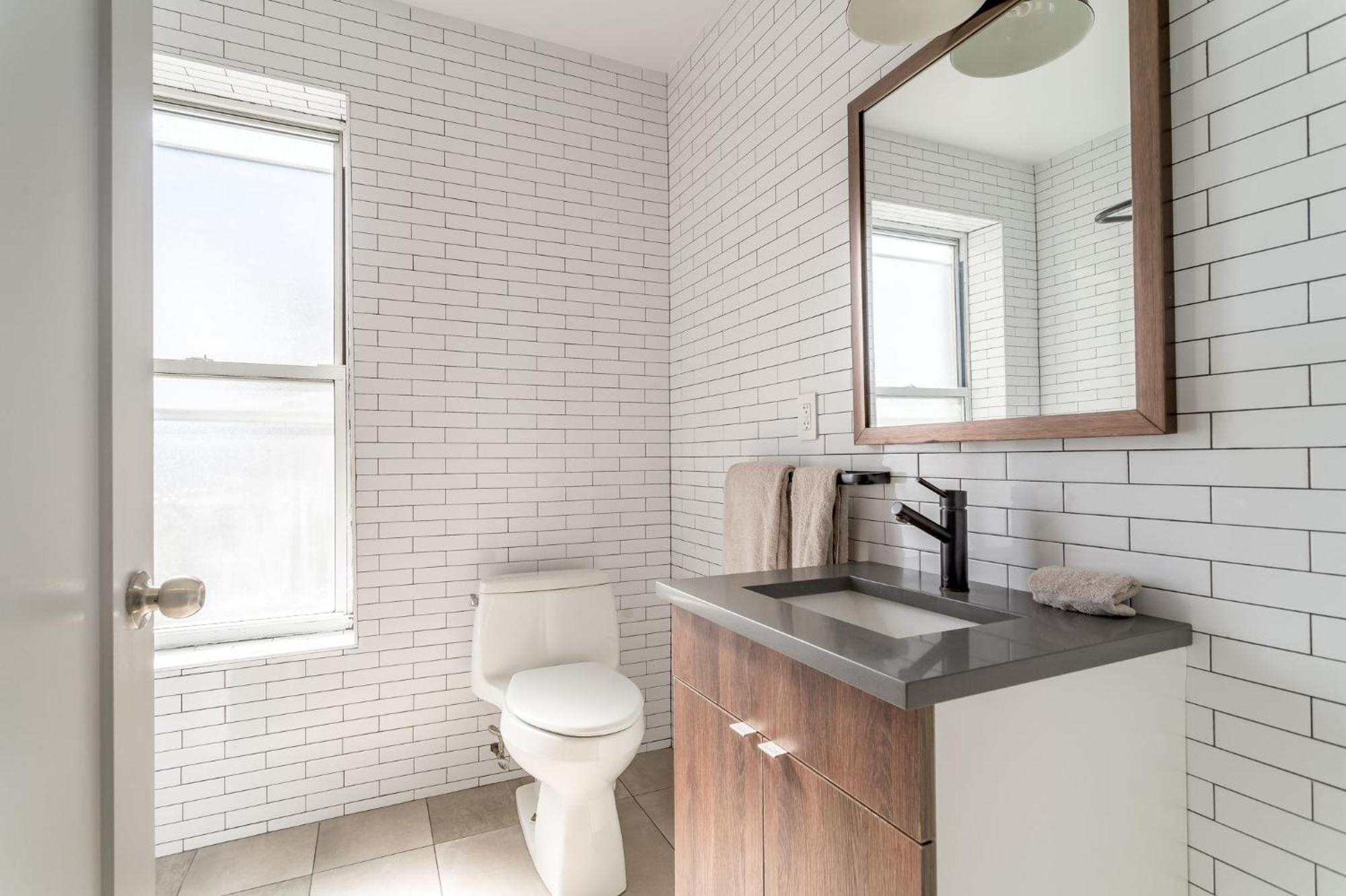 Cozy East Village 3bedroom 2bath Near Tompkins Square Park & Lower East Side