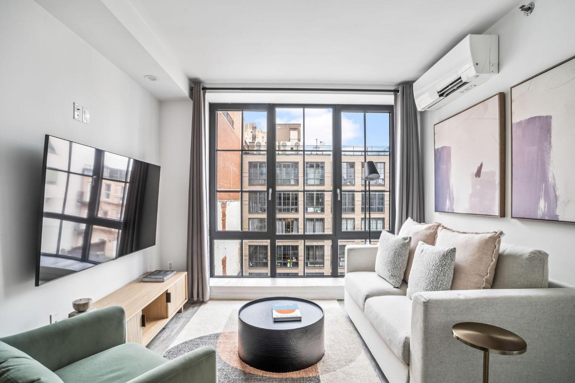 Apartment Chic Midtown 2bedroom Cozy & Modern Retreat In Hells Kitchen New York