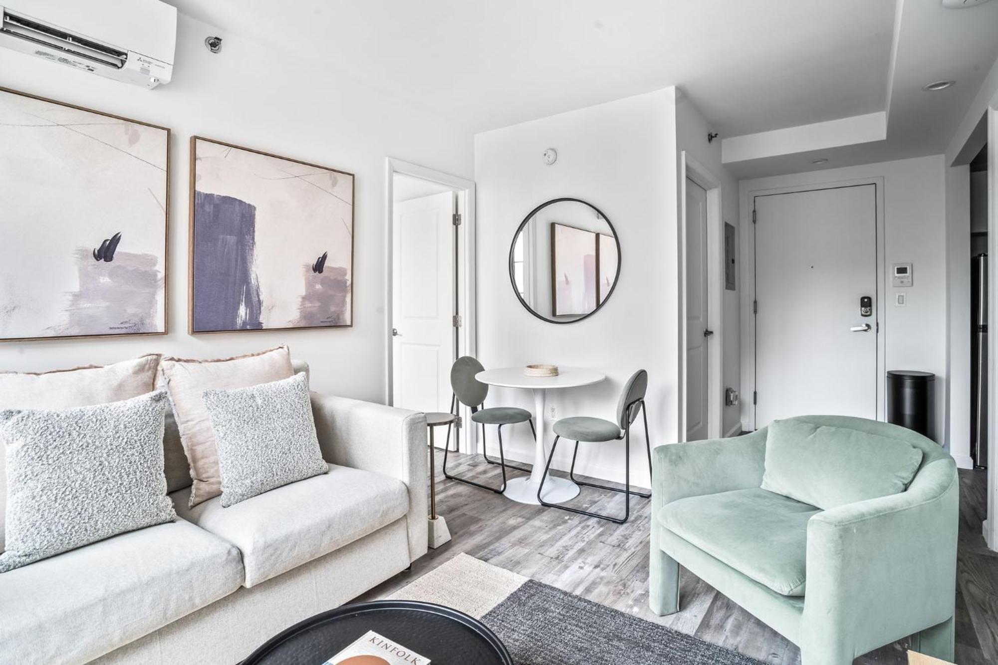 Chic Midtown 2bedroom Cozy & Modern Retreat In Hells Kitchen Apartment *