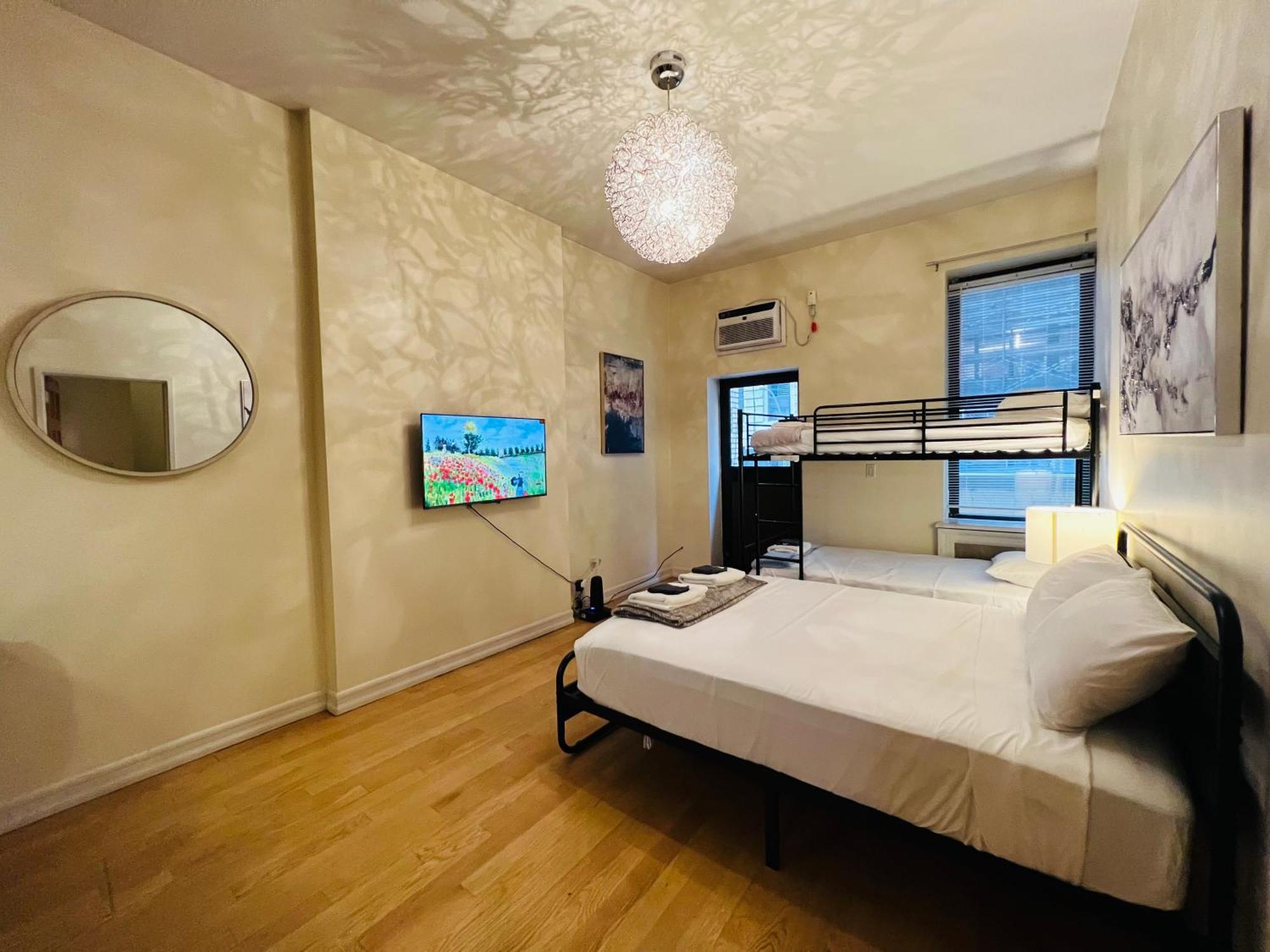 Midtown Oasis - Steps From Empire State Building Apartment New York