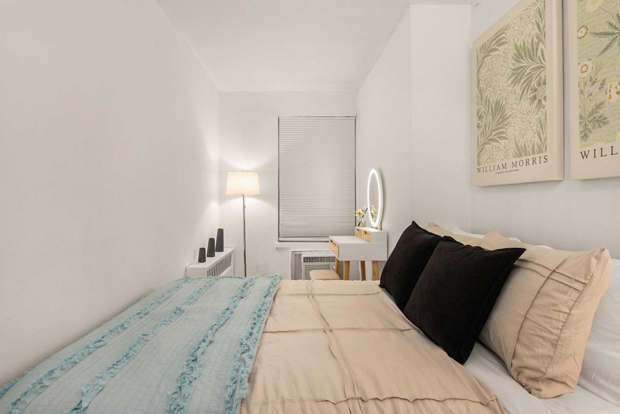 Apartment Living 3br In East Village Manhattan New York