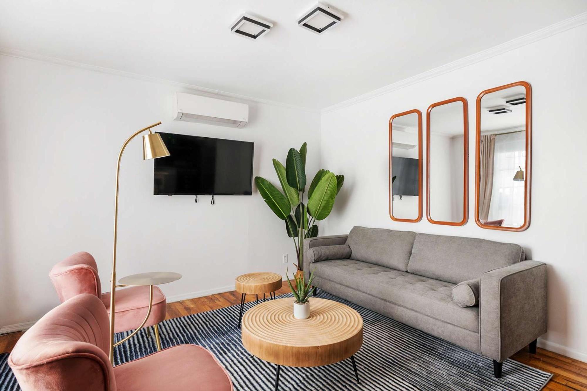 26-1c Gramercy Large 1br Wd Apartment