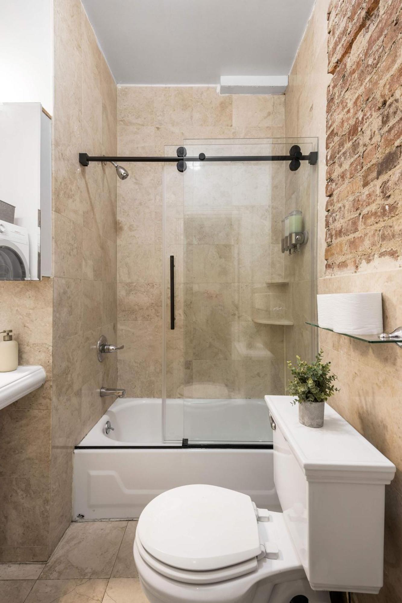 Chic Manhattan In The Heart Of Nolita Apartment