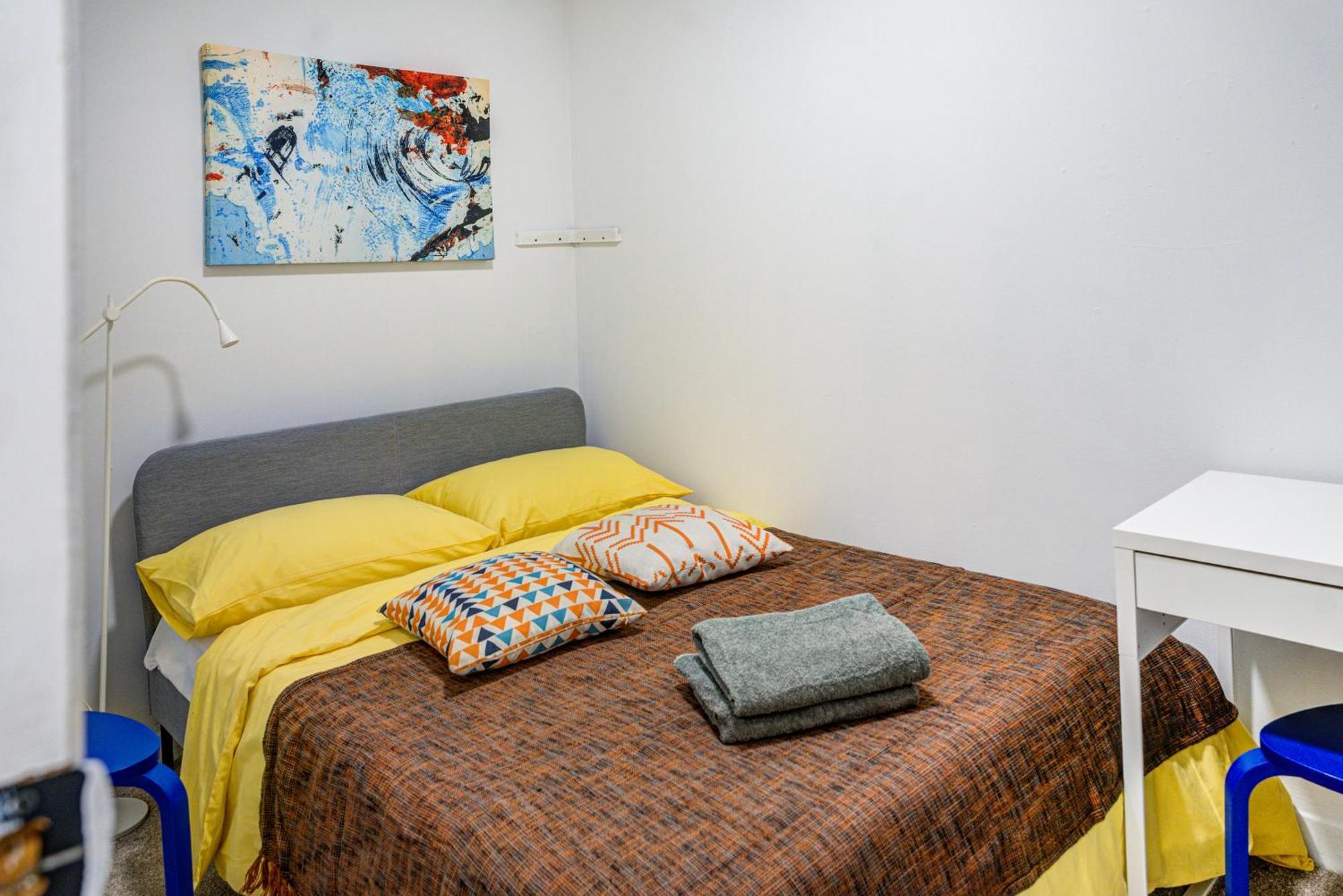 3 Bedroom Cozy Unit In Hells Kitchen * New York