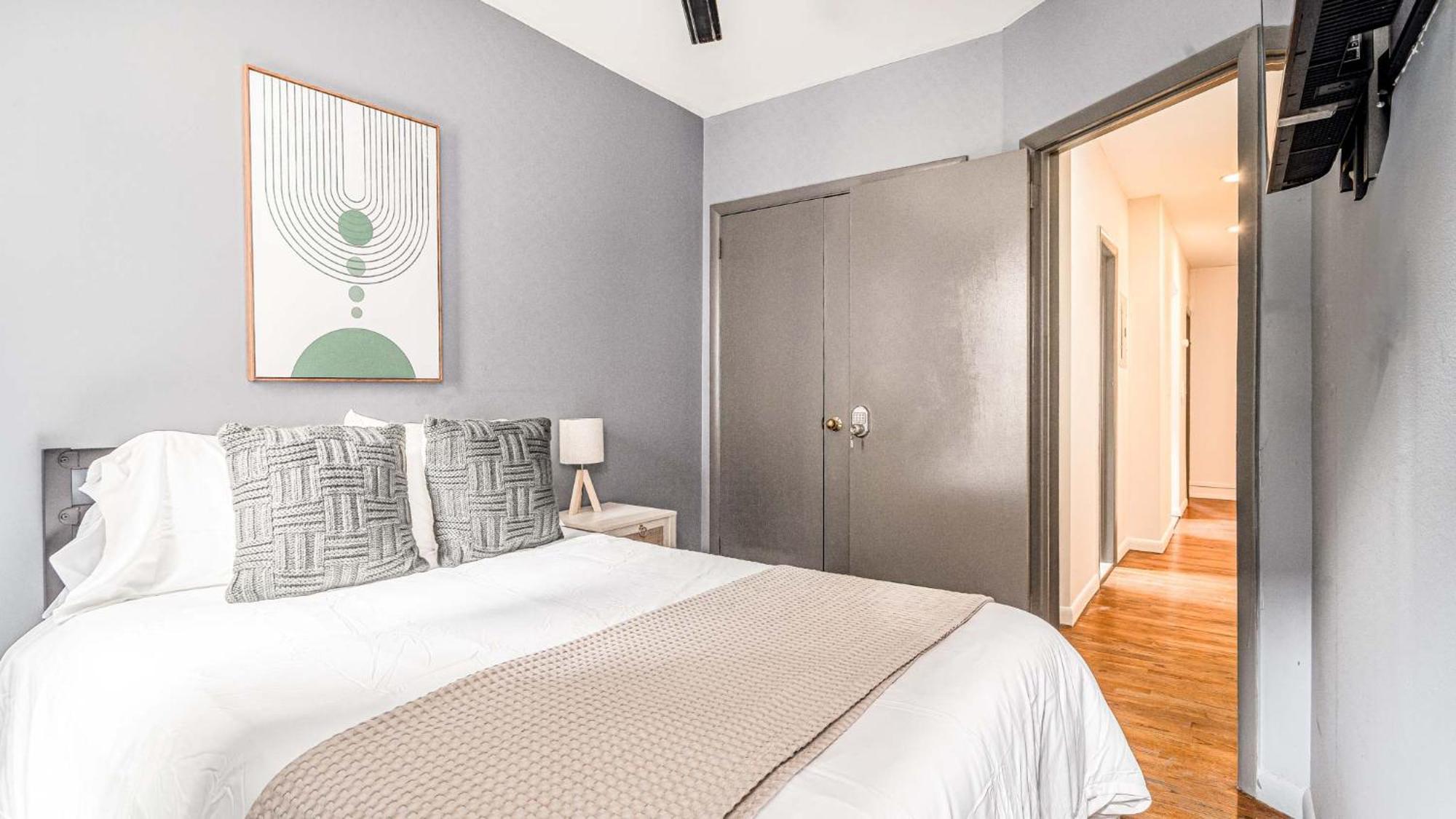 Apartment Elegant & Chic 4 Bdr & 1 Bth In Midtown Manhattan New York