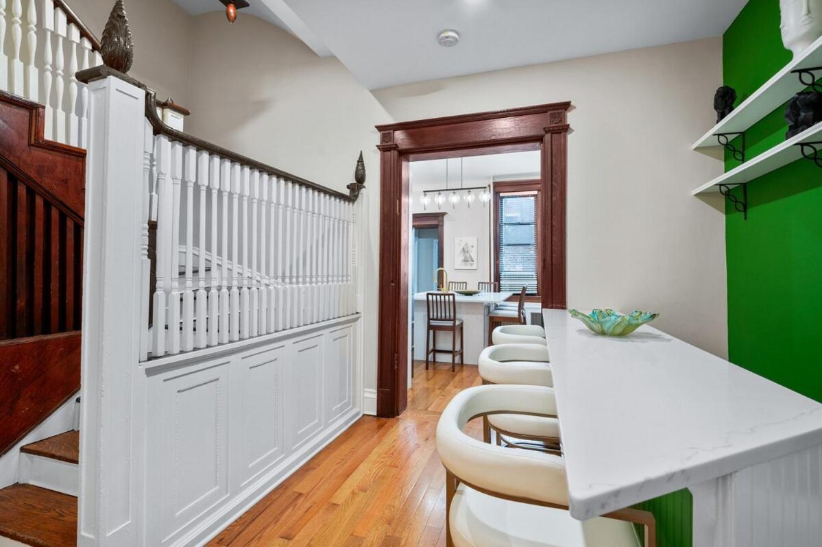 Luxury Townhouse In Nyc * New York