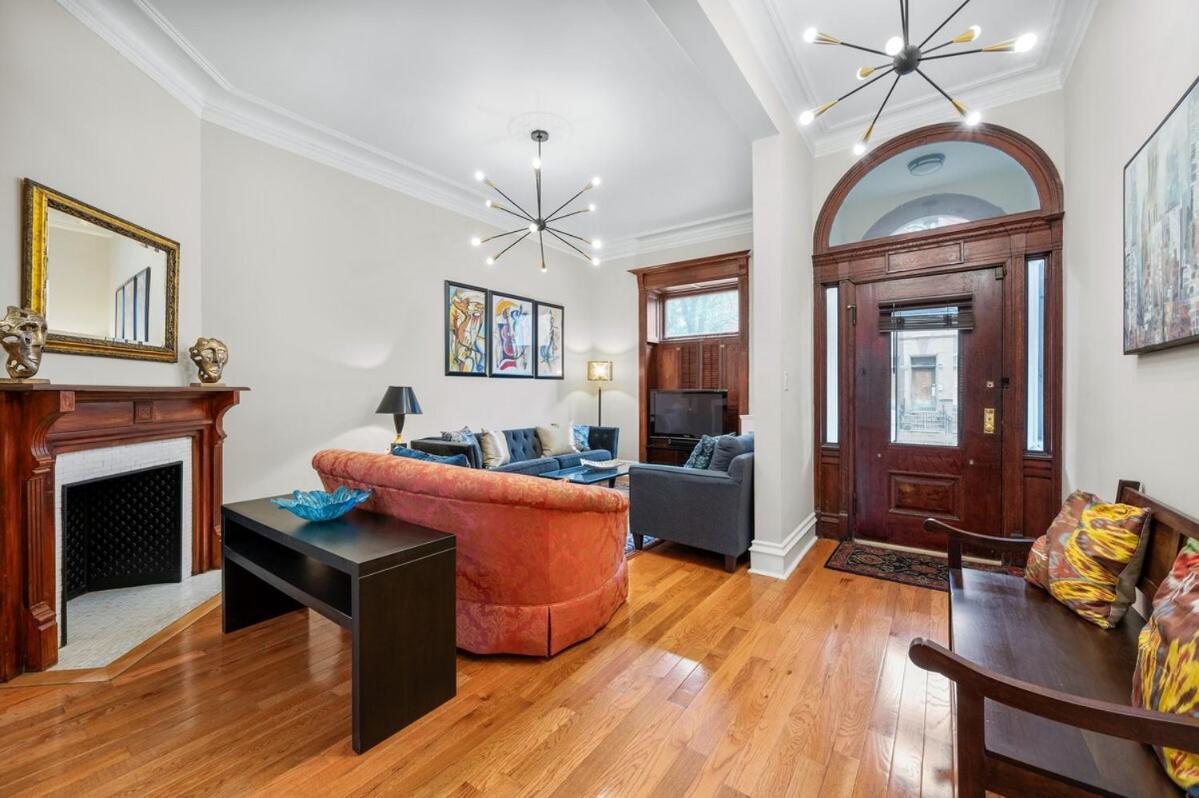 Luxury Townhouse In Nyc