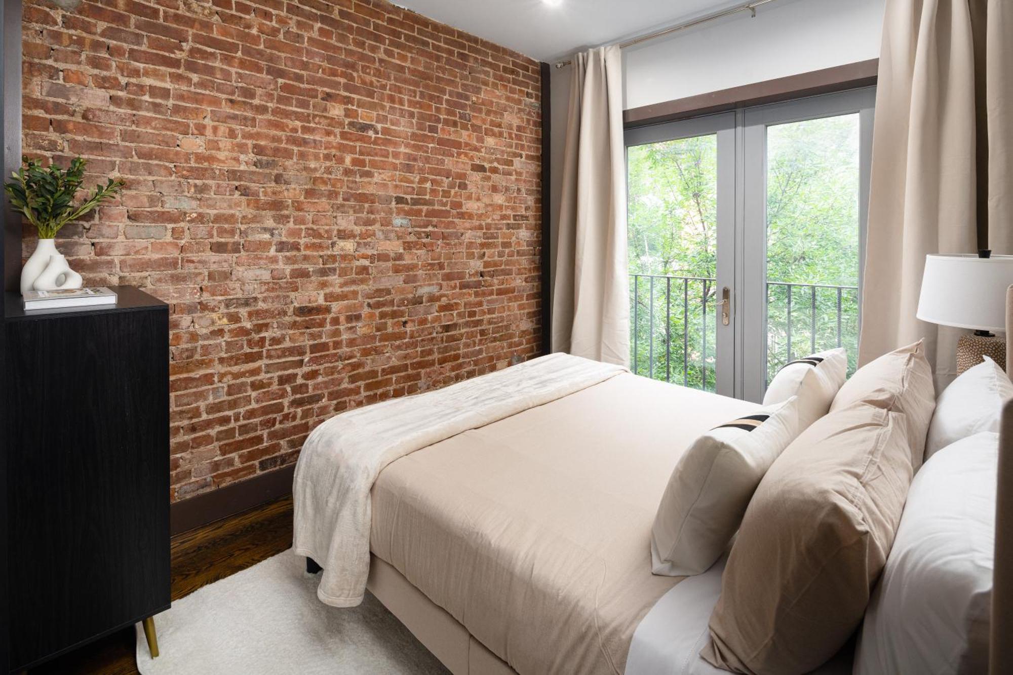 Stylish 3bd In Manhattan *