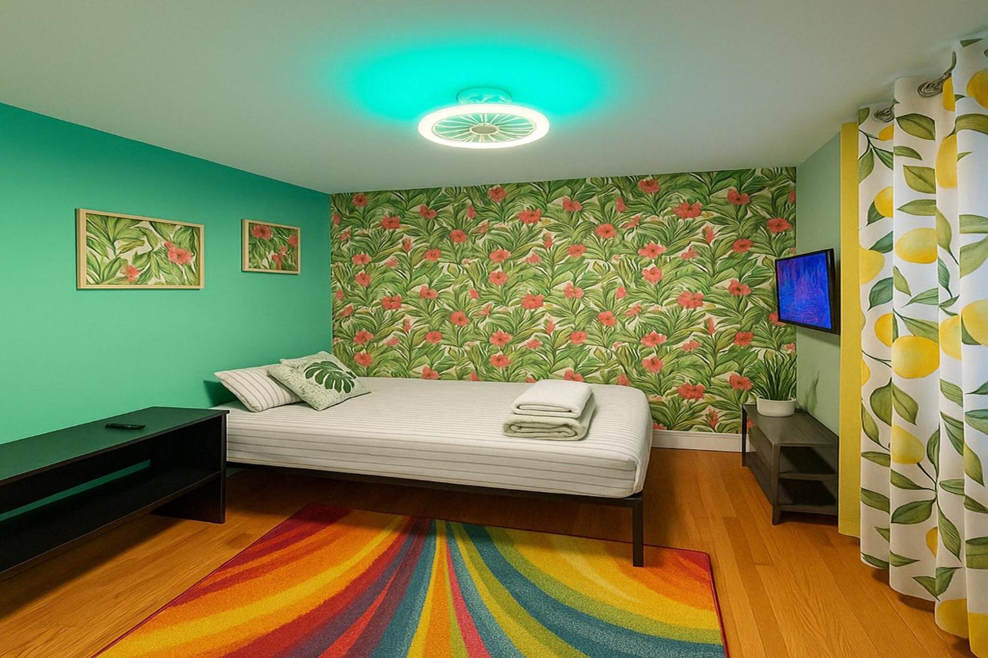 Apartment Tropical Comfort Room In Harlem Cozy Stay With Snacks & Style *