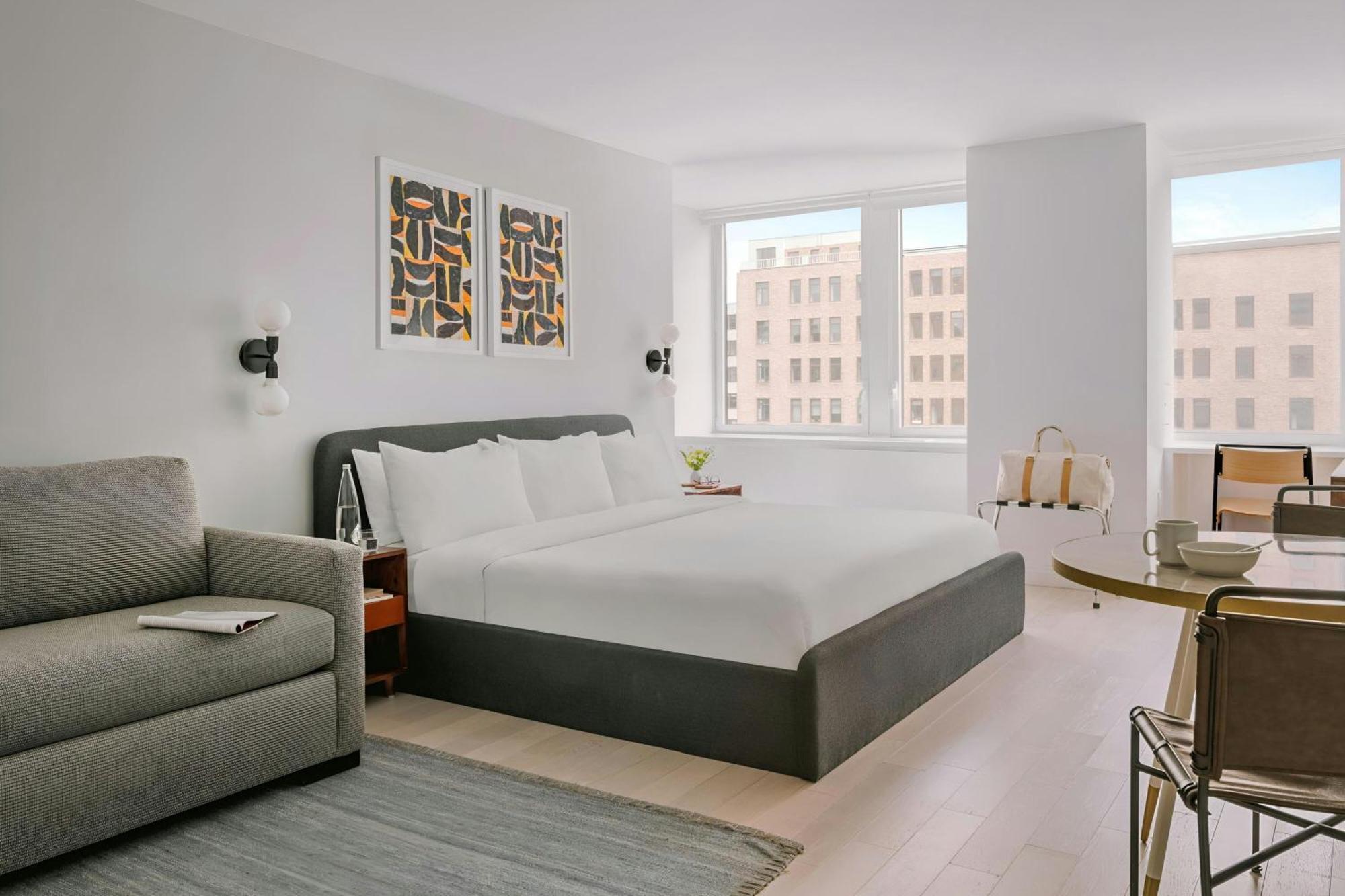 Sonder Battery Park Financial District Aparthotel New York