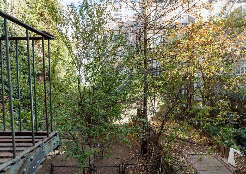 Gramercy Park Apartments * New York
