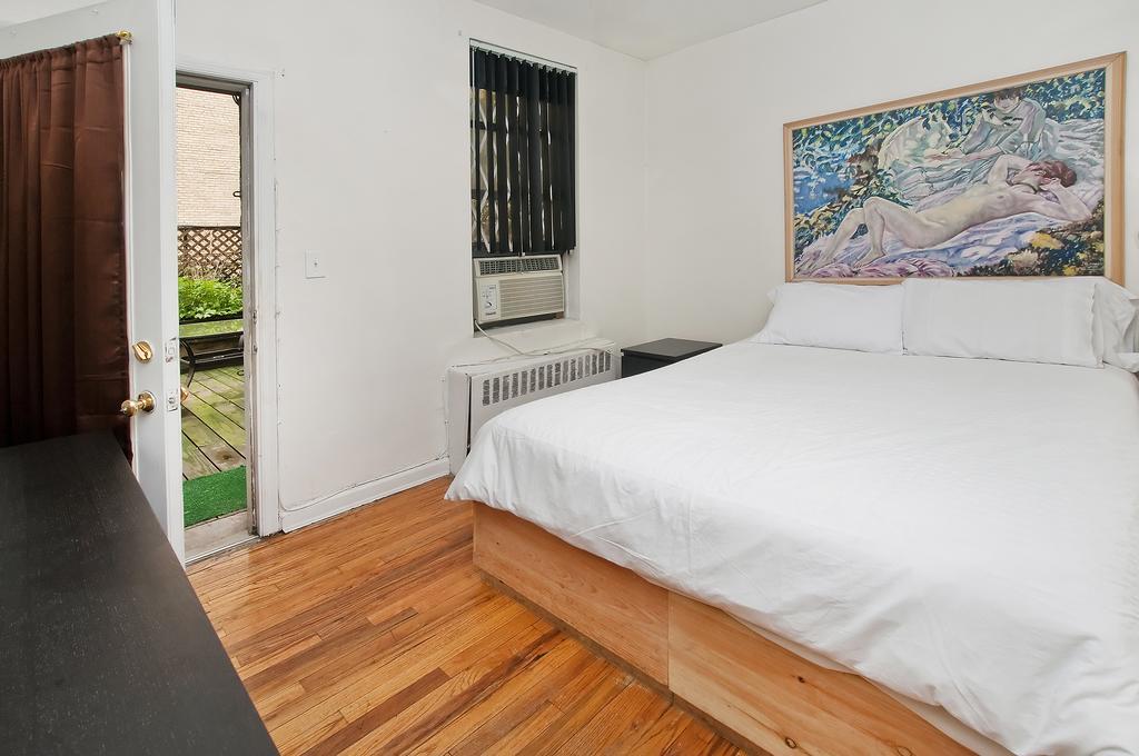 Apartment Midtown East